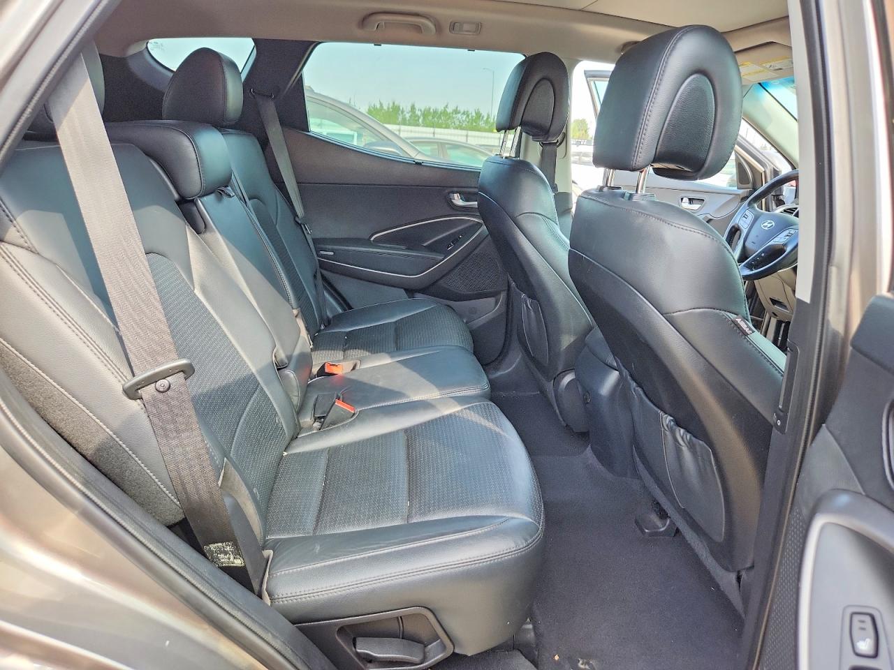 2014 Hyundai Santa Fe Sport 2.0t Gray vin: 5XYZUDLA9EG215384