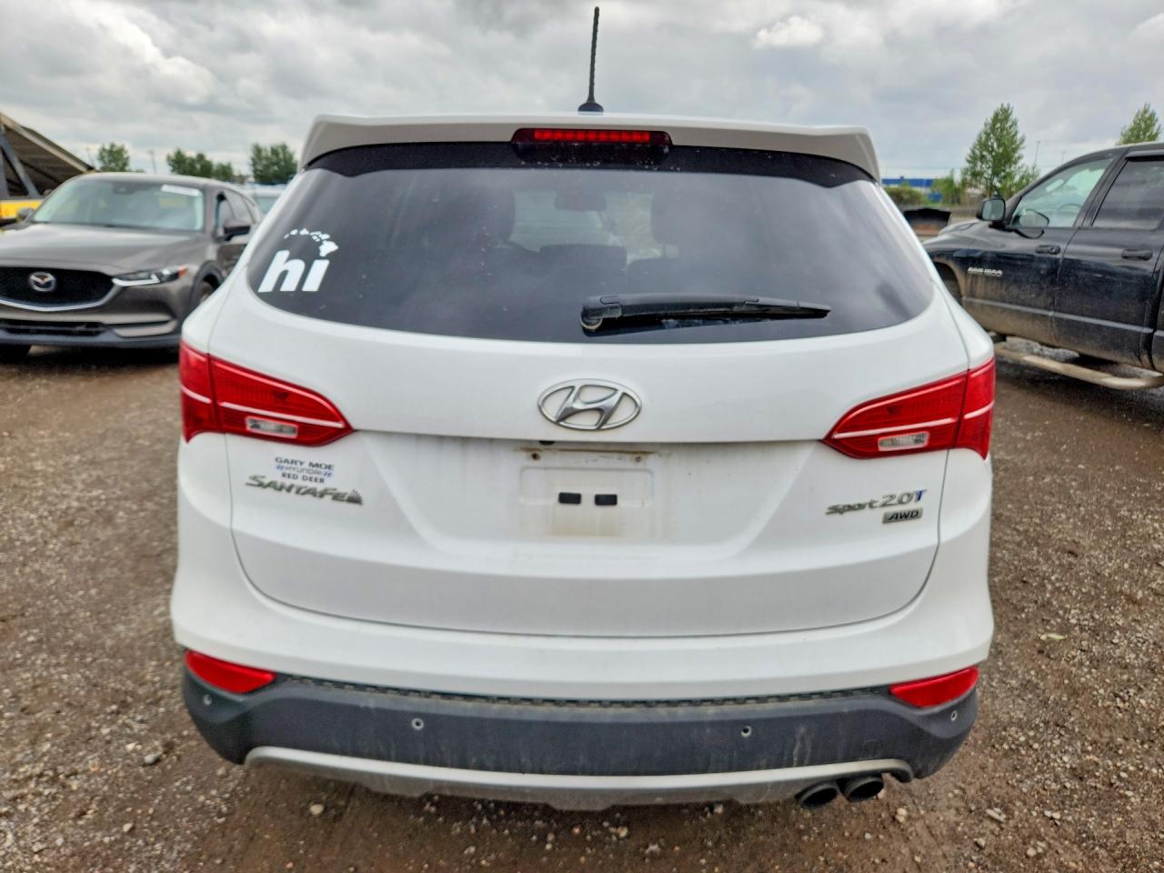 2013 Hyundai Santa Fe Sport 2.0t White vin: 5XYZUDLAXDG043039