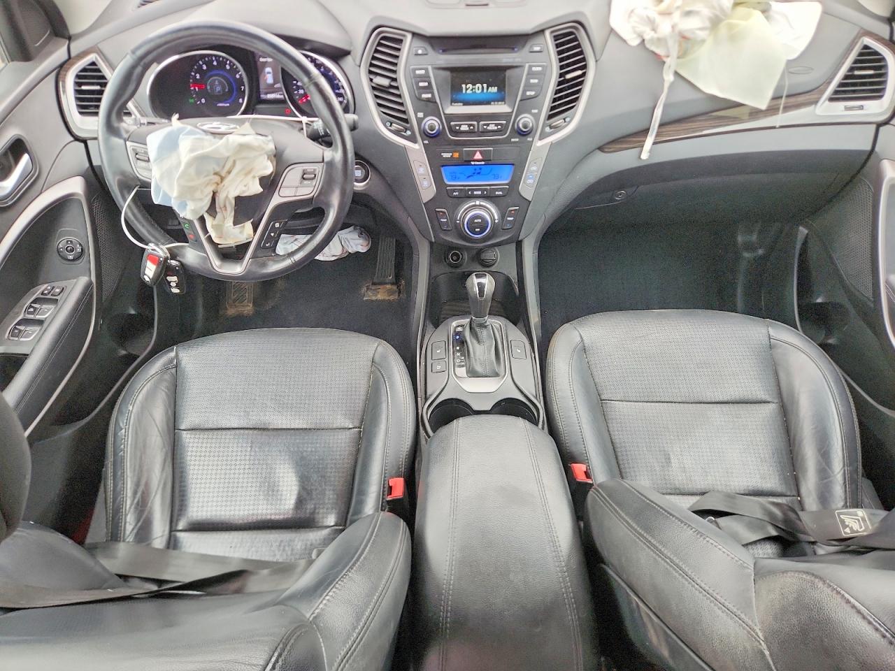 2013 Hyundai Santa Fe Sport 2.0t White vin: 5XYZUDLAXDG043039