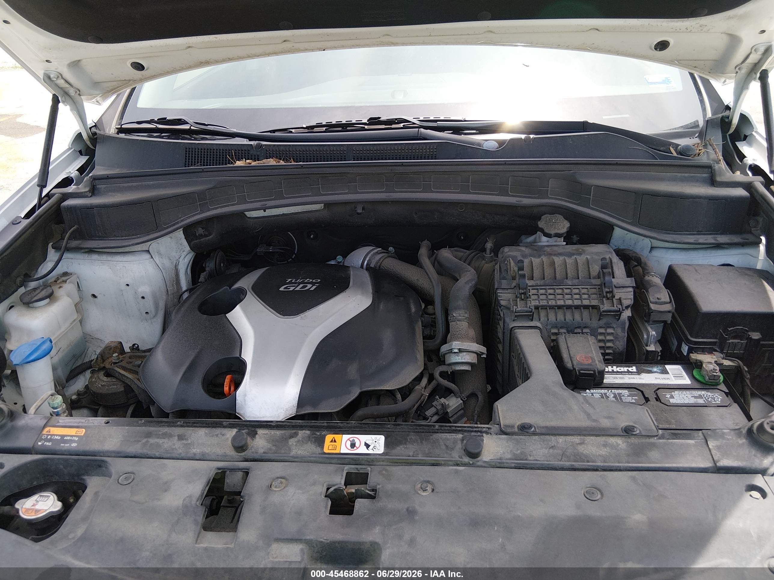 2013 Hyundai Santa Fe Sport 2.0t Белый vin: 5XYZUDLAXDG111355