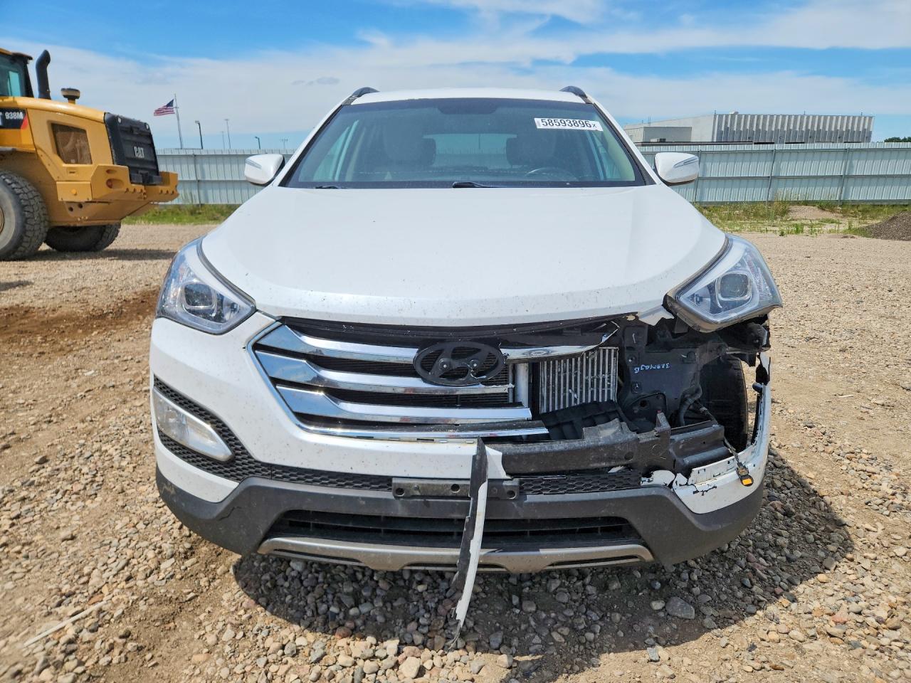 2014 Hyundai Santa Fe Sport 2.0t Белый vin: 5XYZUDLAXEG184968