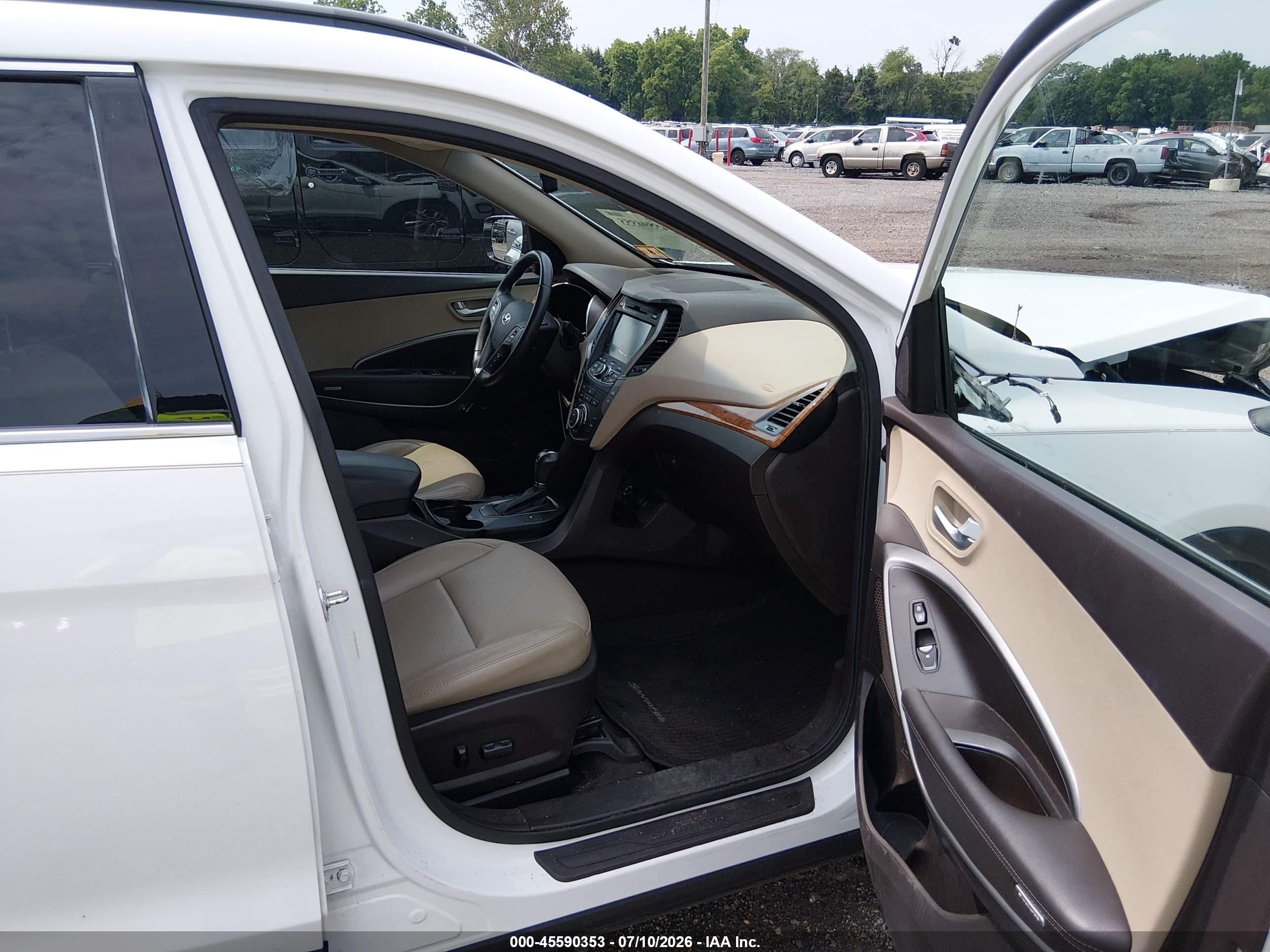 2014 Hyundai Santa Fe Sport 2.0l Turbo White vin: 5XYZUDLAXEG216060