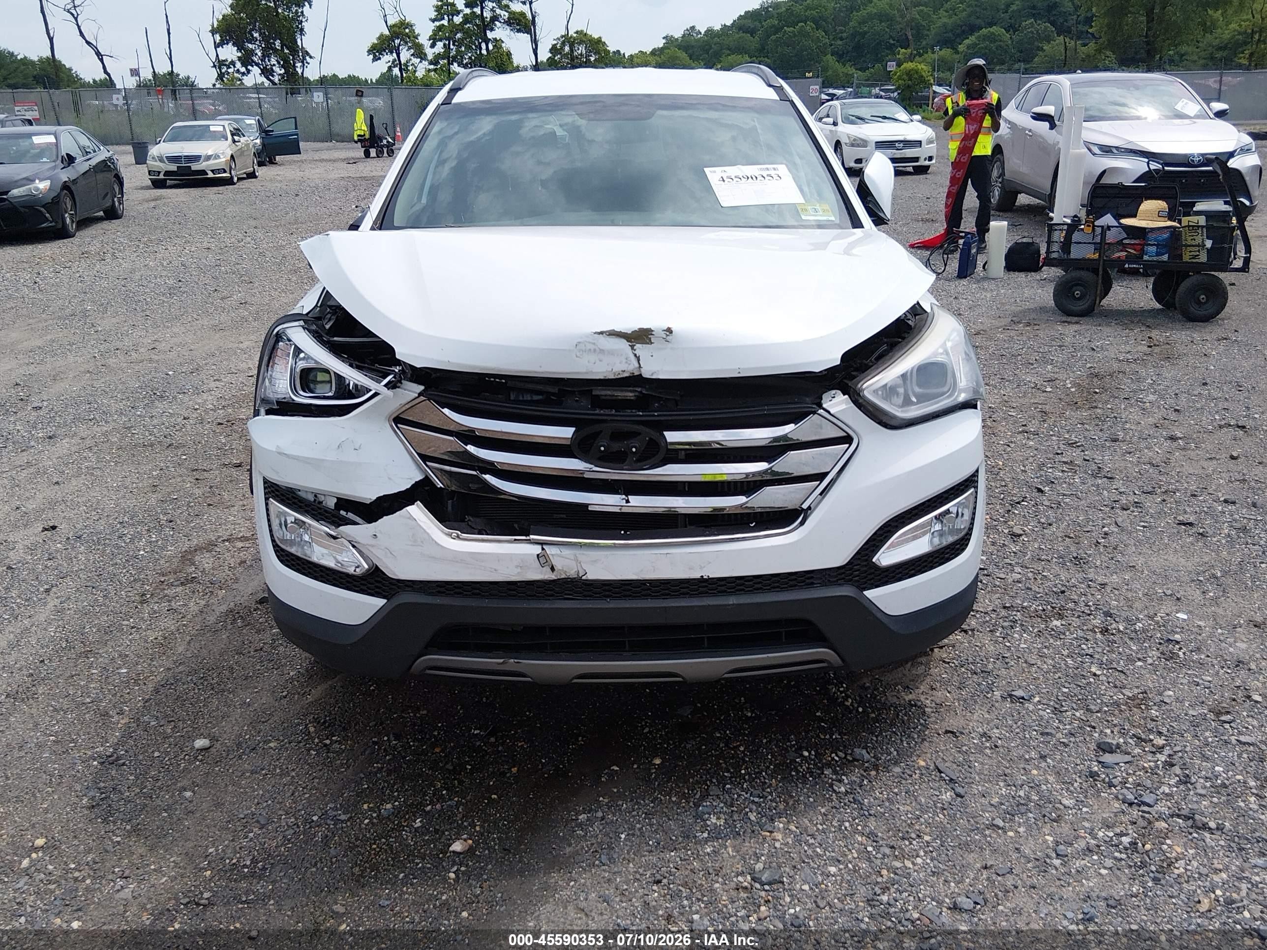 2014 Hyundai Santa Fe Sport 2.0l Turbo White vin: 5XYZUDLAXEG216060