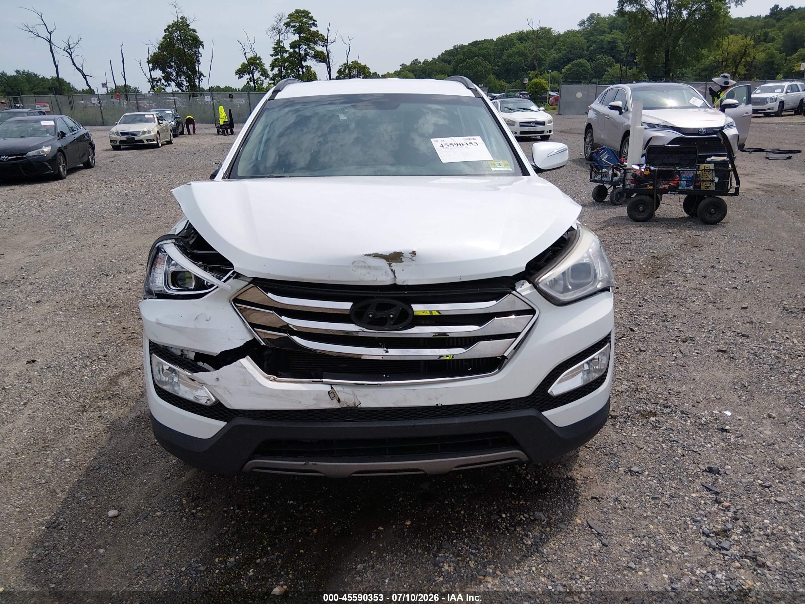 2014 Hyundai Santa Fe Sport 2.0l Turbo White vin: 5XYZUDLAXEG216060