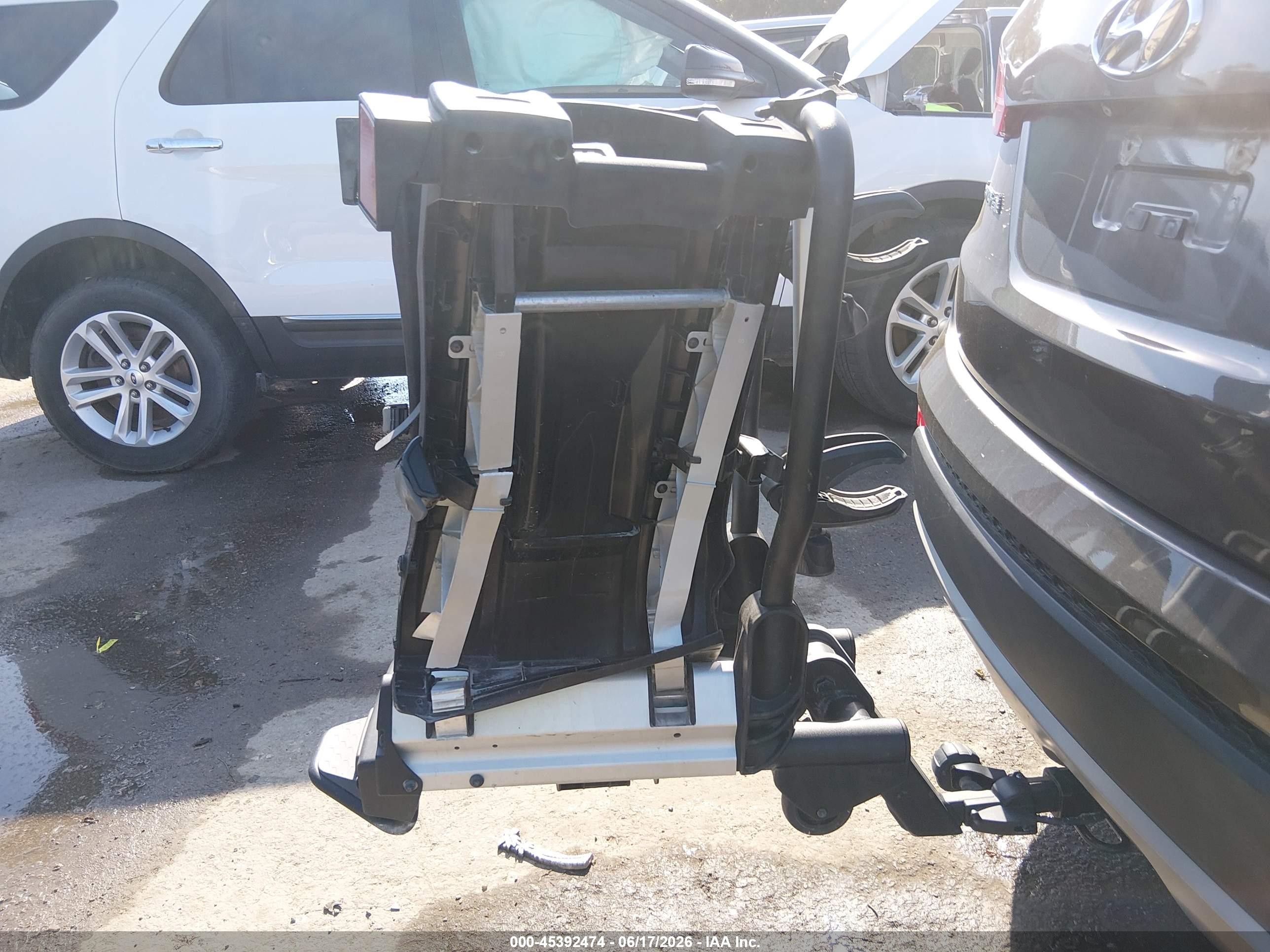 2013 Hyundai Santa Fe Sport Серый vin: 5XYZUDLB0DG117836