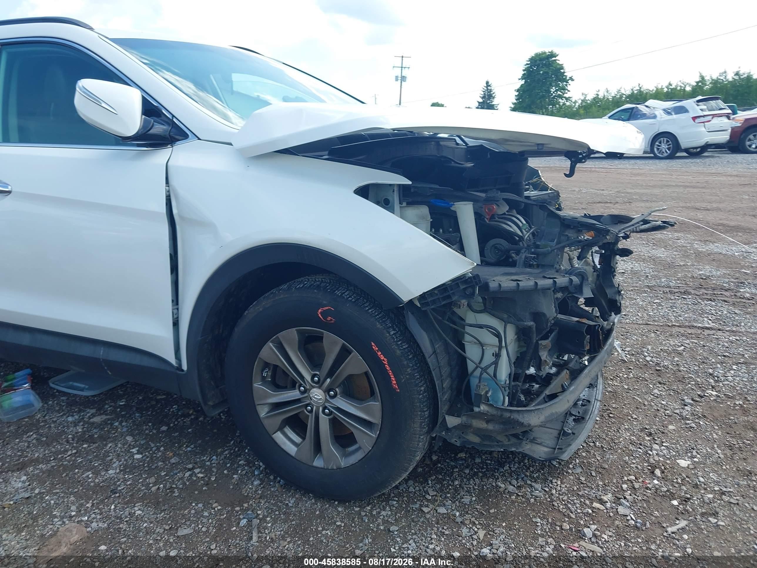 2014 Hyundai Santa Fe Sport 2.4l White vin: 5XYZUDLB0EG166424
