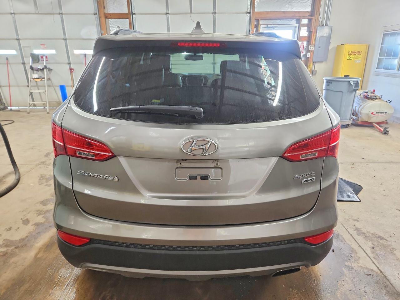 2014 Hyundai Santa Fe Sport 2.4l Серый vin: 5XYZUDLB0EG204685