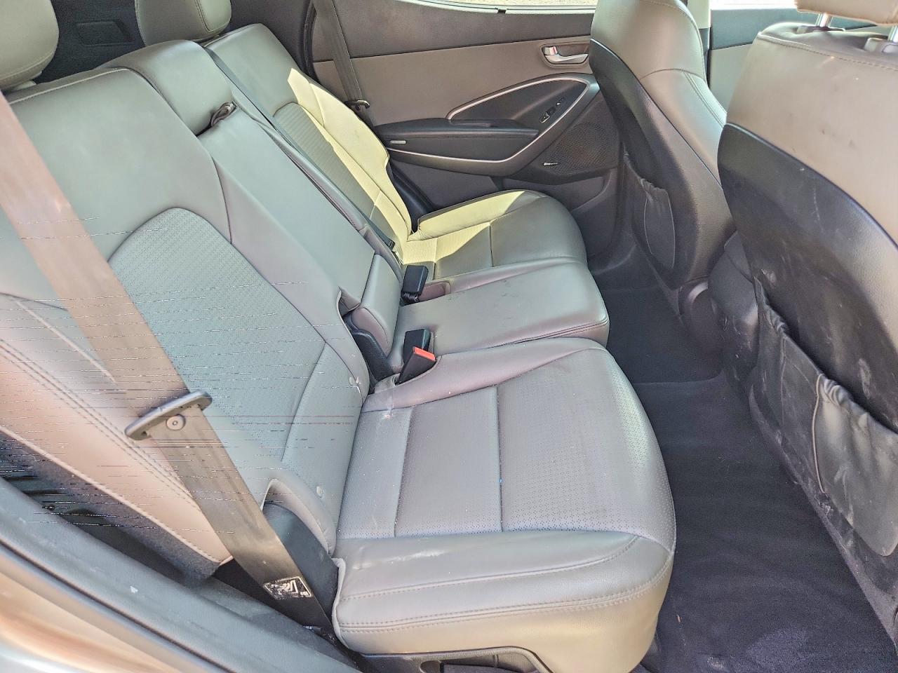 2015 Hyundai Santa Fe Sport 2.4l Silver vin: 5XYZUDLB0FG247201