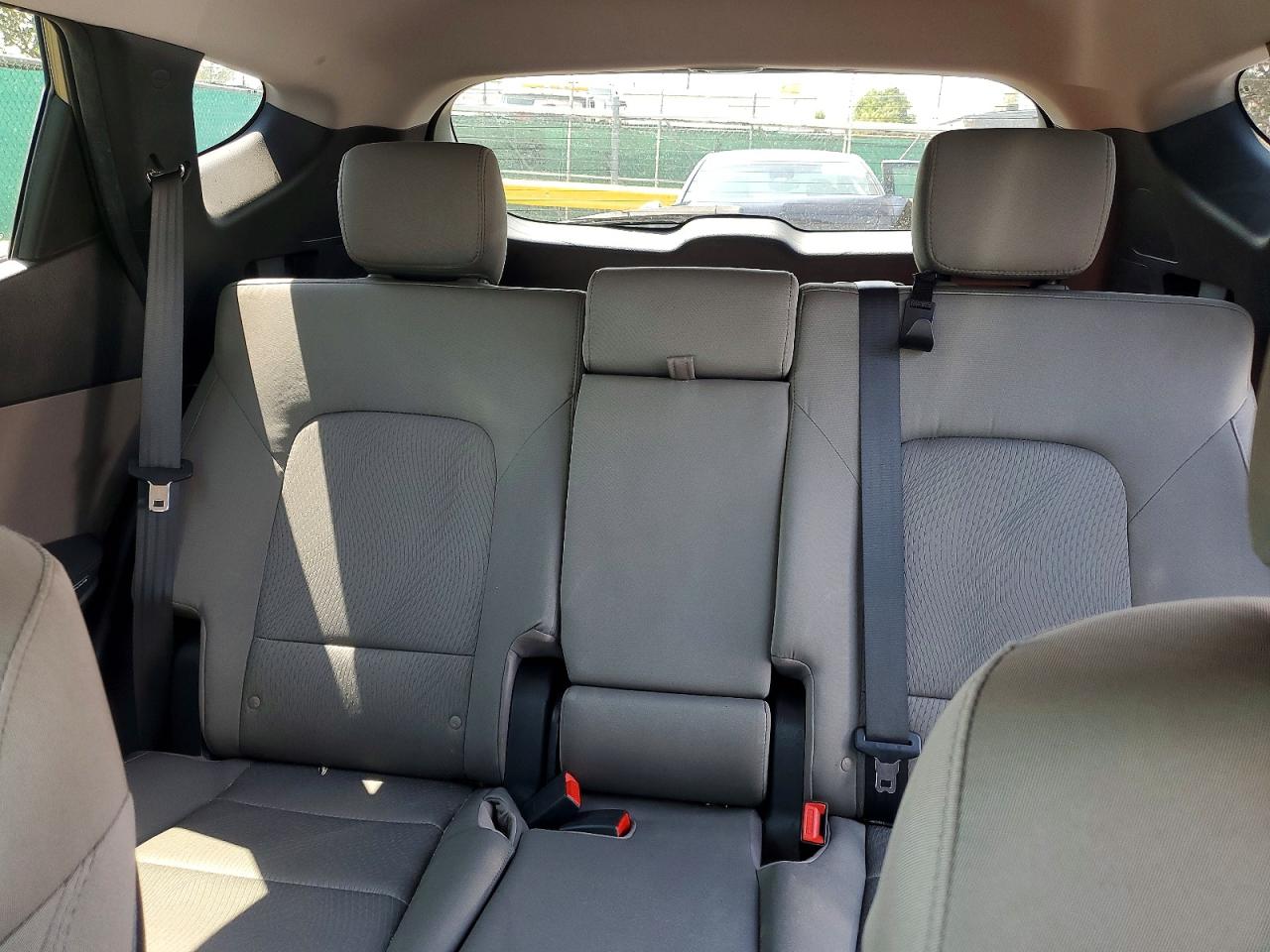 2015 Hyundai Santa Fe Sport 2.4l Gray vin: 5XYZUDLB0FG254973