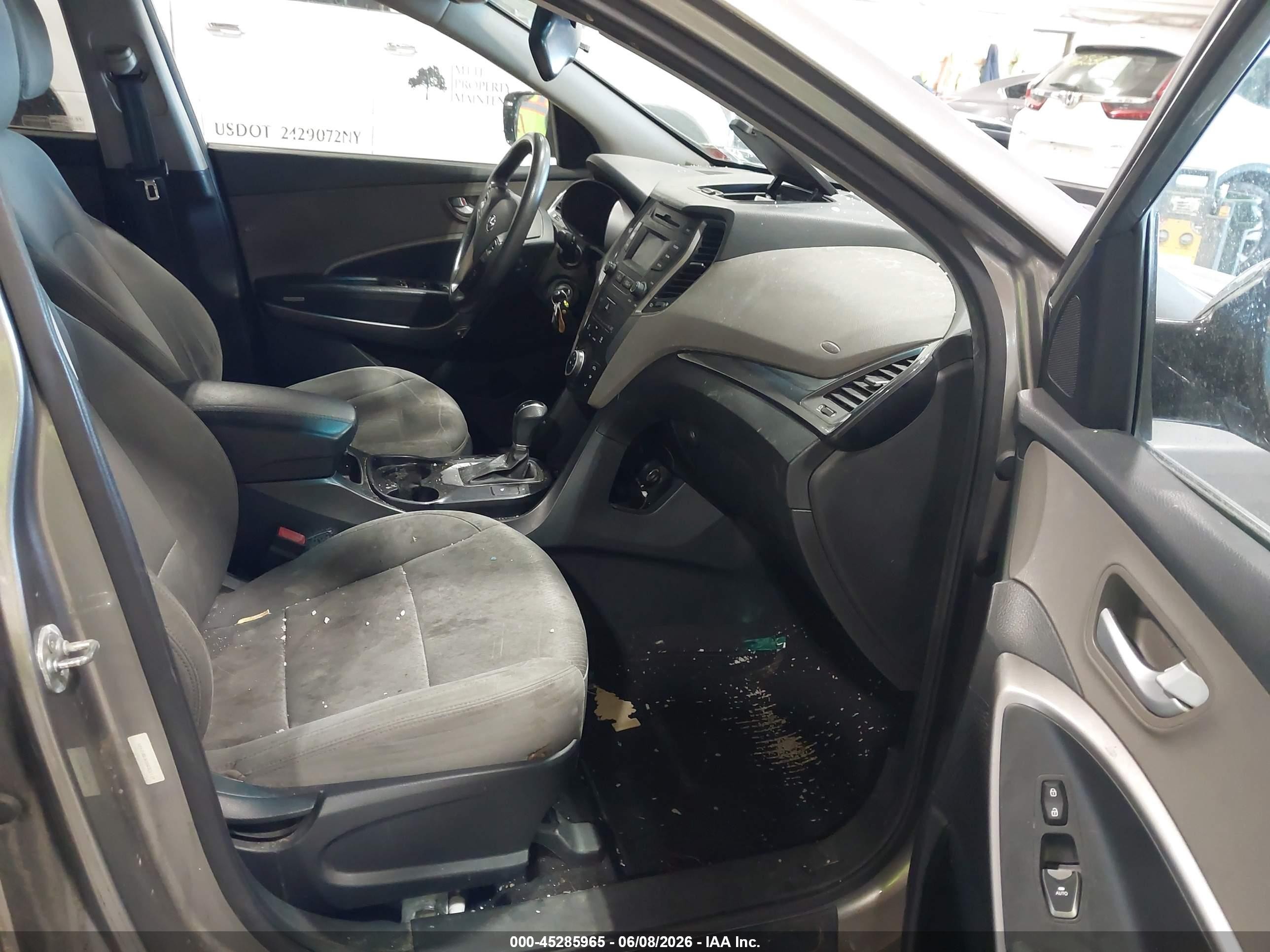 2016 Hyundai Santa Fe Sport 2.4l Gray vin: 5XYZUDLB0GG321119