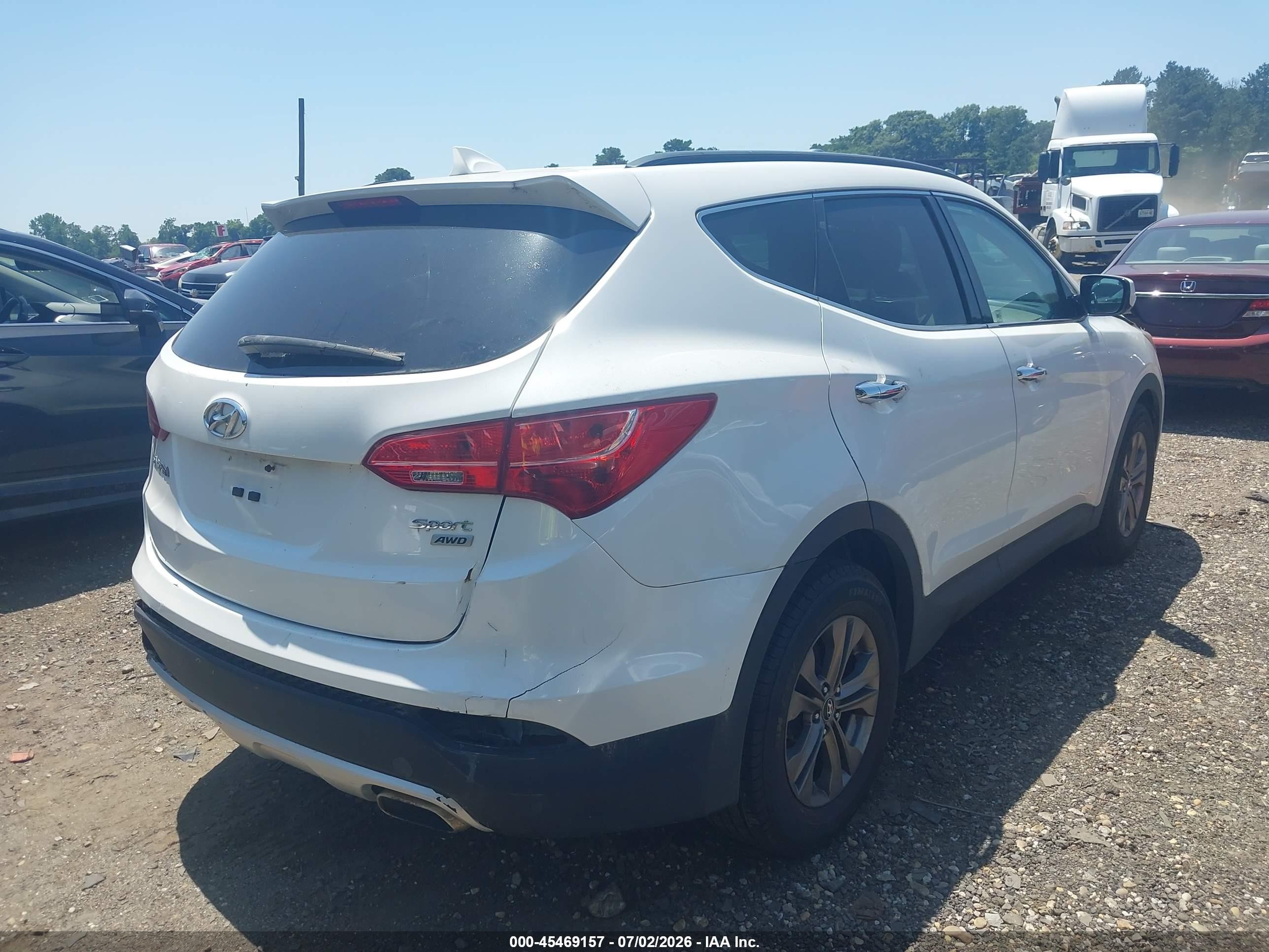 2013 Hyundai Santa Fe Sport White vin: 5XYZUDLB1DG017275