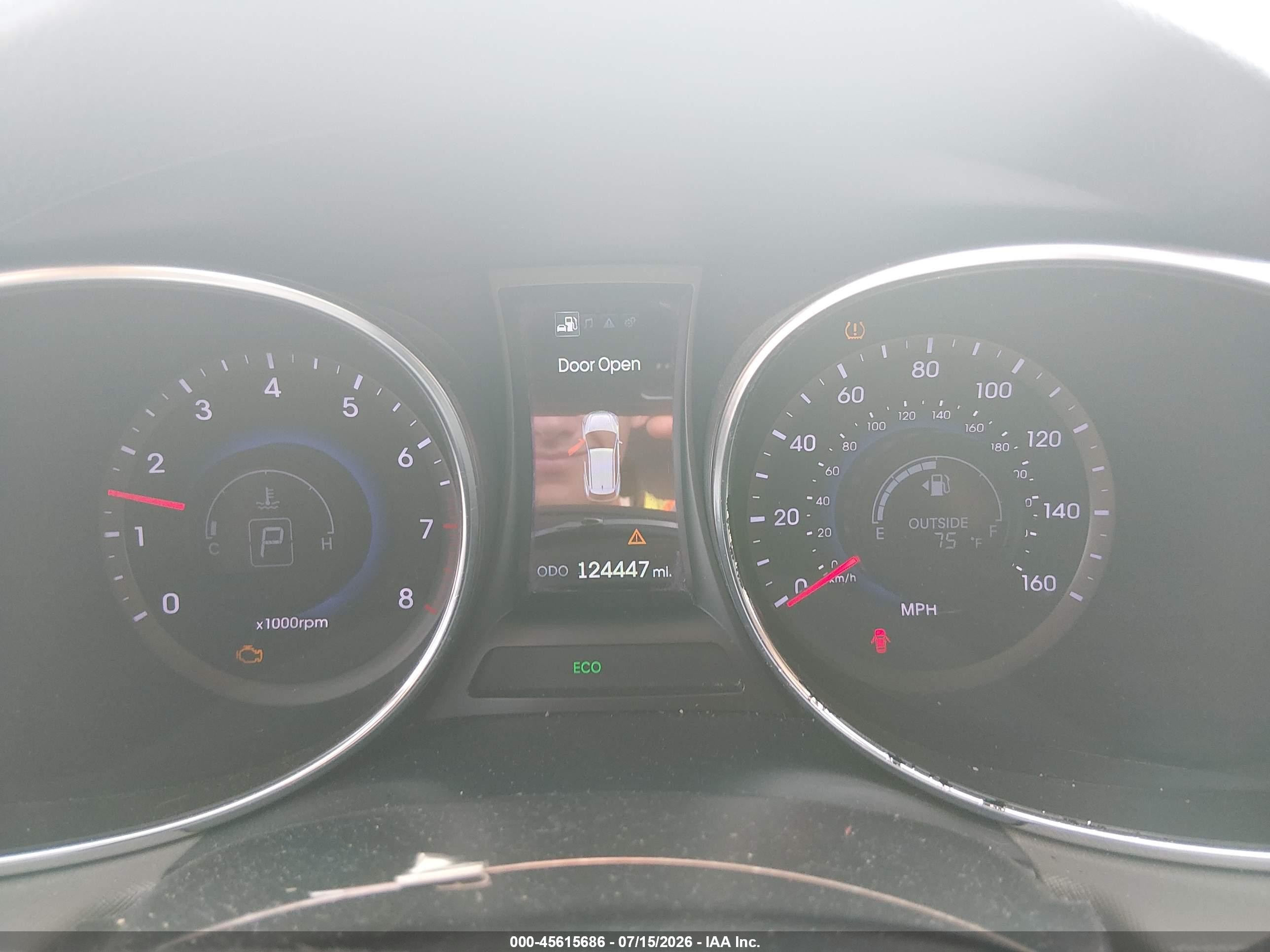 2013 Hyundai Santa Fe Sport Silver vin: 5XYZUDLB1DG077993