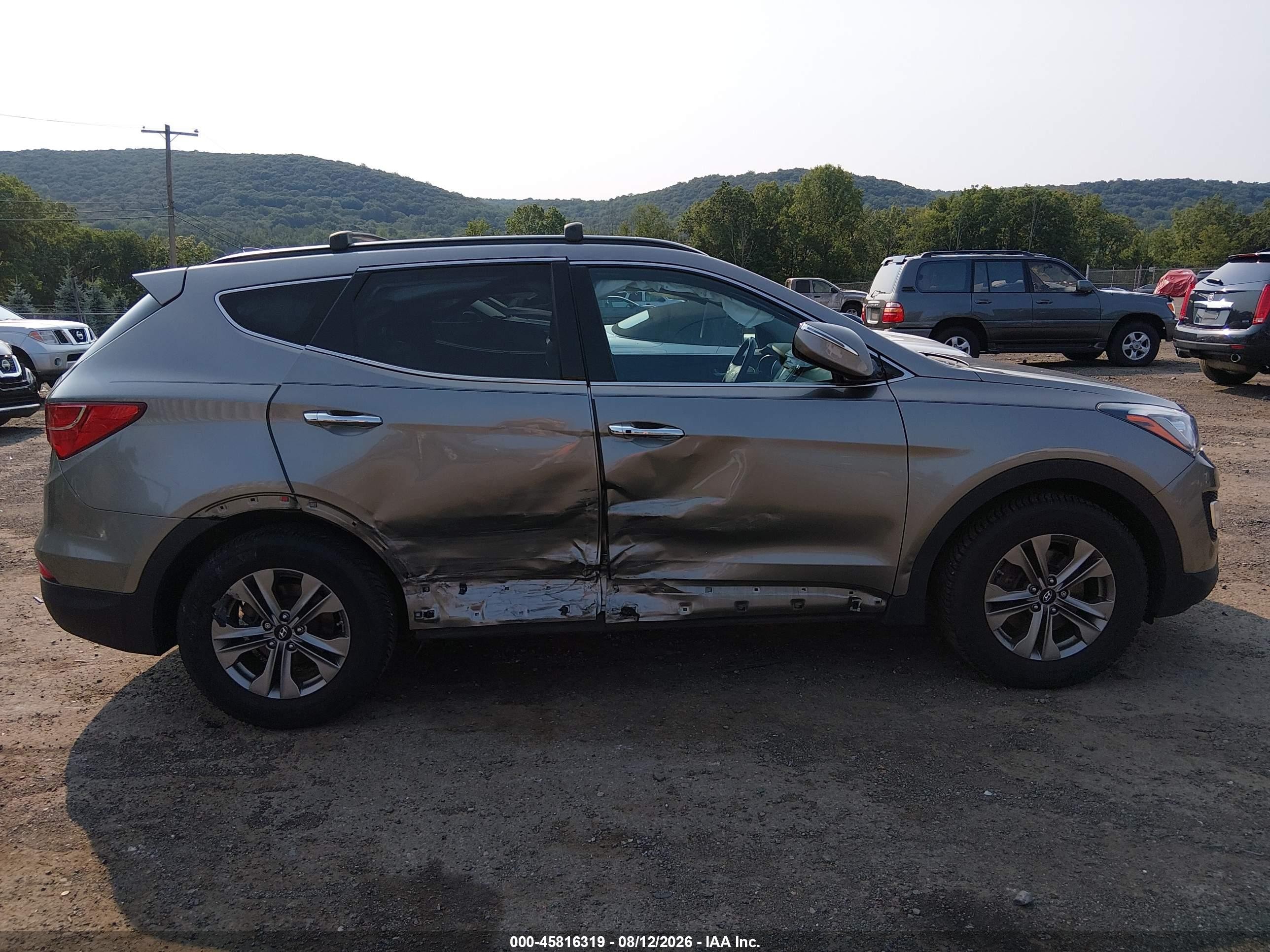2015 Hyundai Santa Fe Sport 2.4l Серый vin: 5XYZUDLB1FG289618