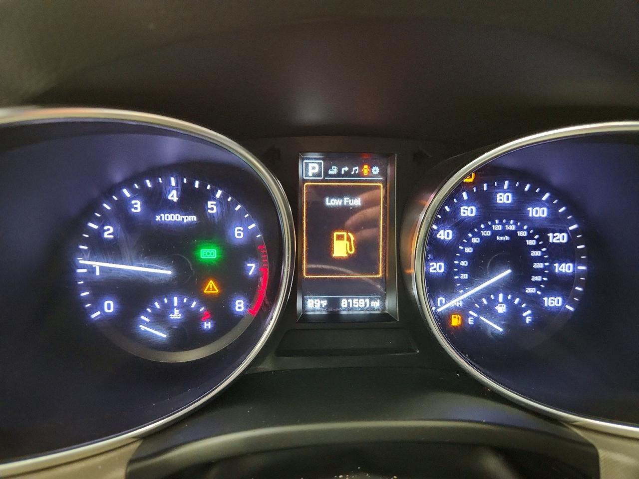 2018 Hyundai Santa Fe Sport 2.4l Белый vin: 5XYZUDLB1JG556569