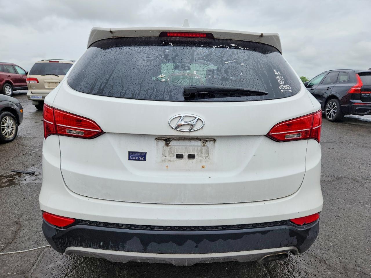 2013 Hyundai Santa Fe Sport 2.4l White vin: 5XYZUDLB2DG113898