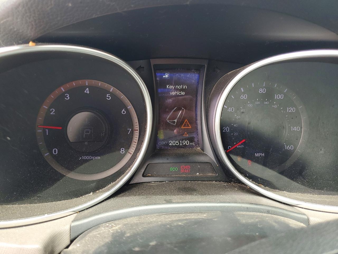 2014 Hyundai Santa Fe Sport 2.4l White vin: 5XYZUDLB2EG130217