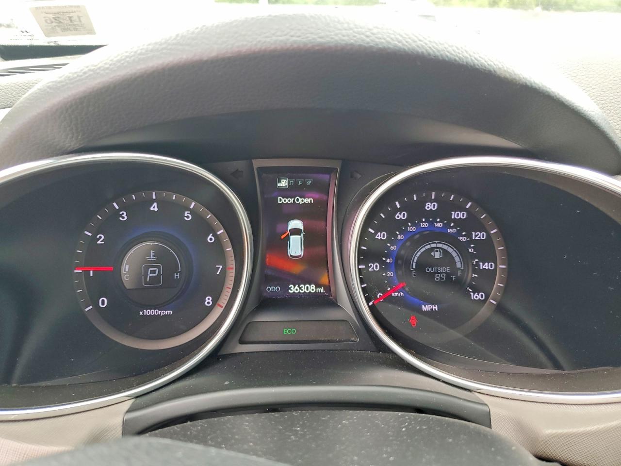 2014 Hyundai Santa Fe Sport 2.4l White vin: 5XYZUDLB2EG217373