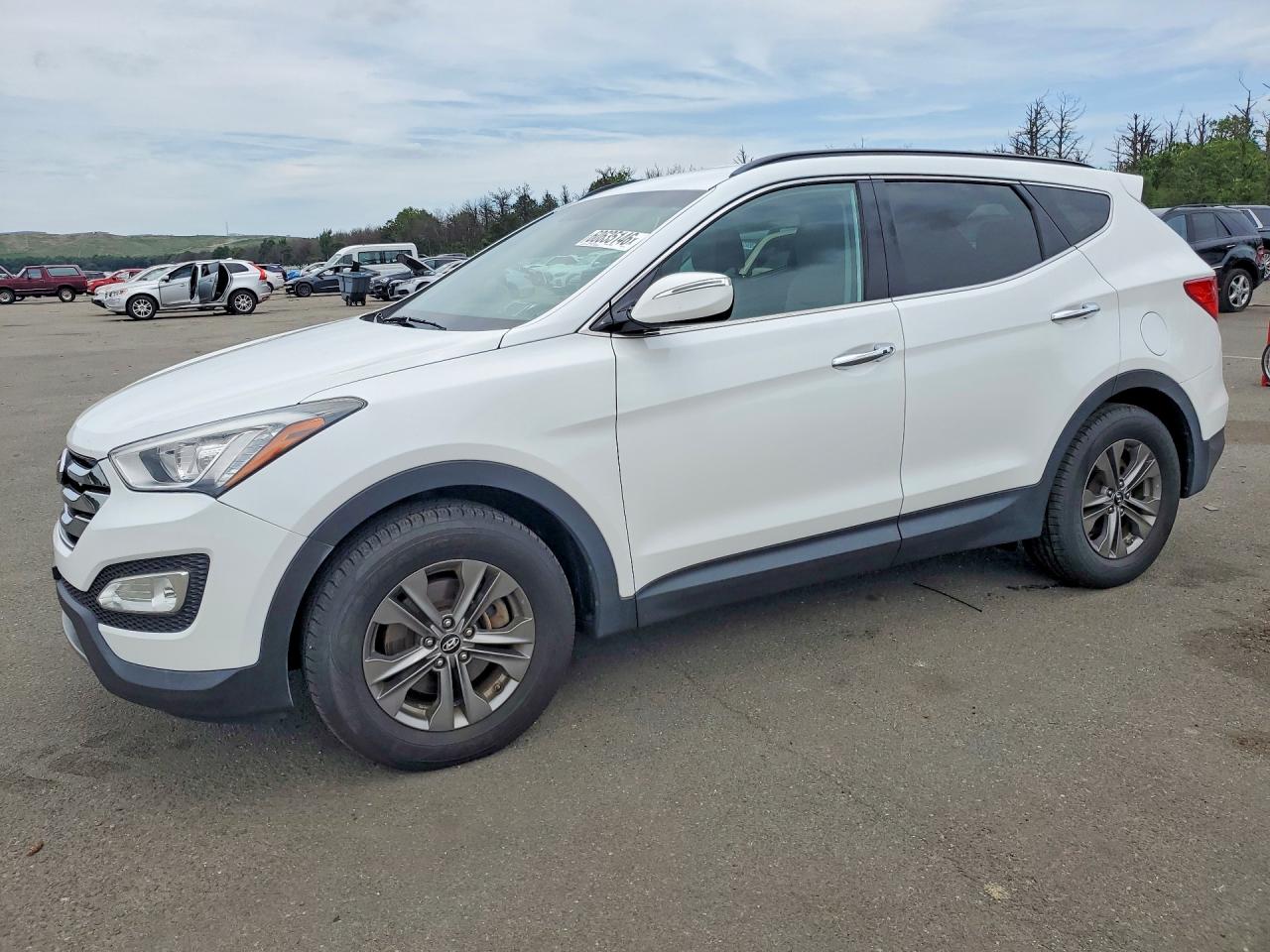 2014 Hyundai Santa Fe Sport 2.4l White vin: 5XYZUDLB2EG217373
