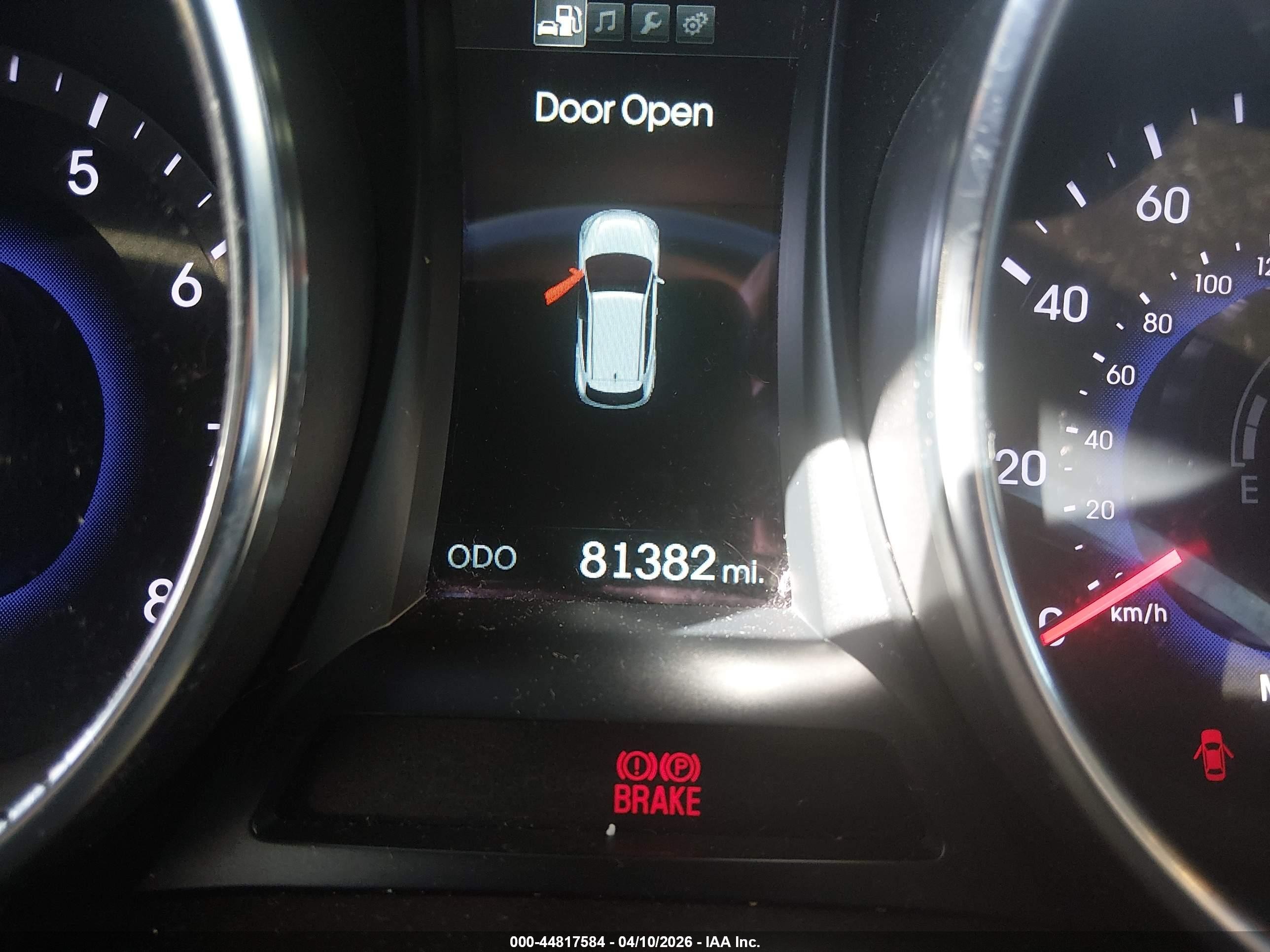 2016 Hyundai Santa Fe Sport 2.4l White vin: 5XYZUDLB2GG307643