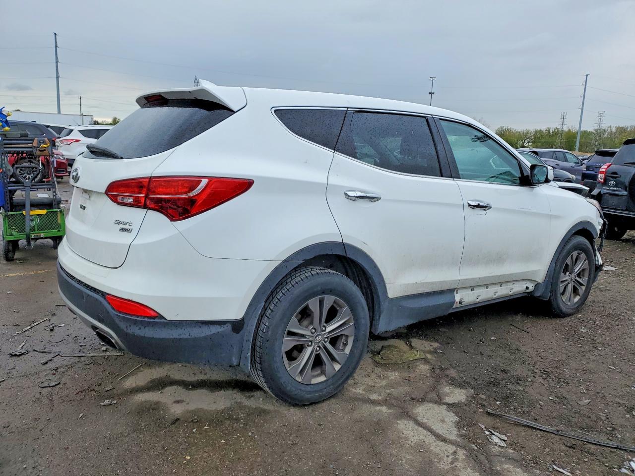 2013 Hyundai Santa Fe Sport 2.4l White vin: 5XYZUDLB3DG103252