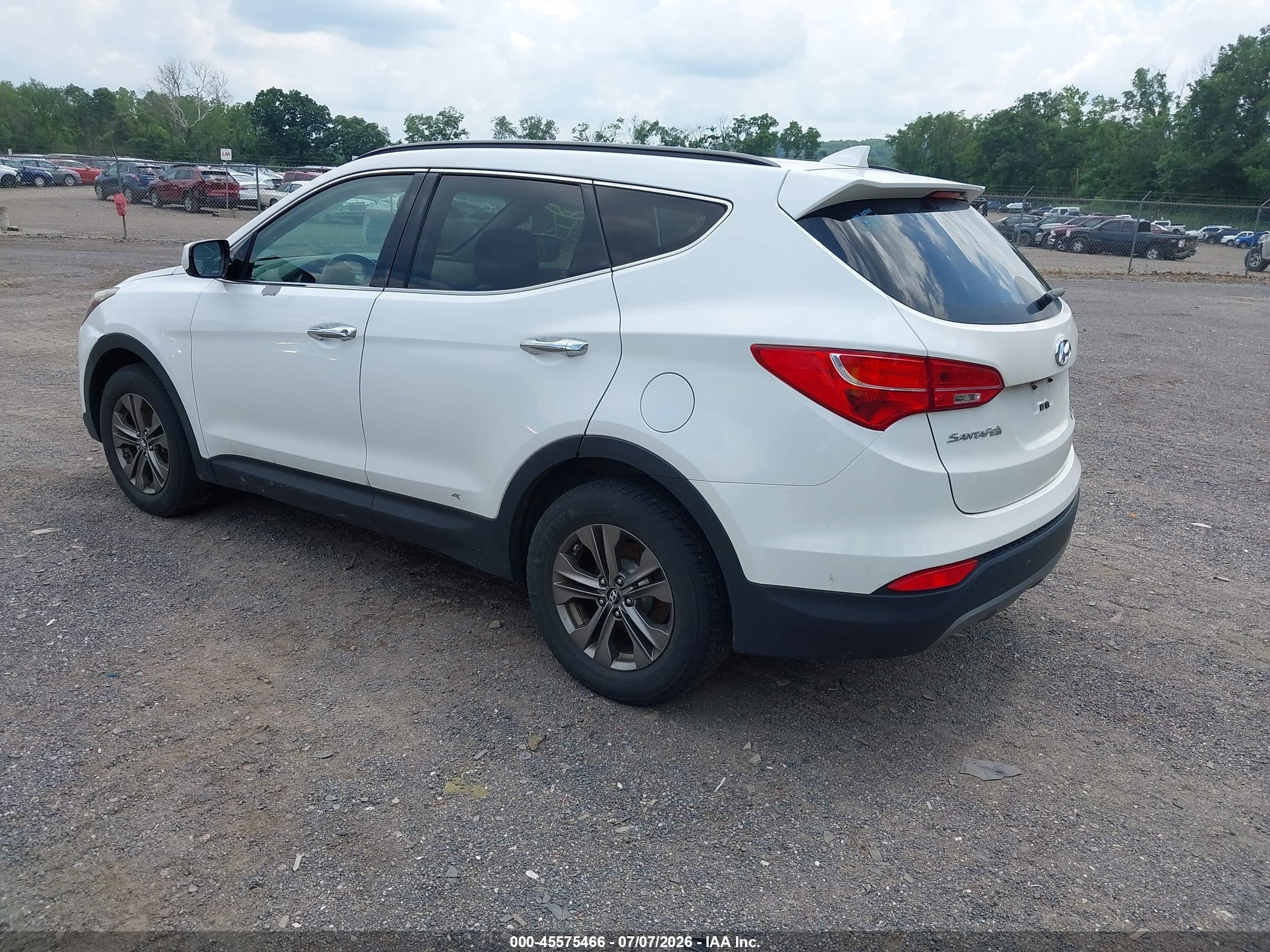 2014 Hyundai Santa Fe Sport 2.4l White vin: 5XYZUDLB3EG210092