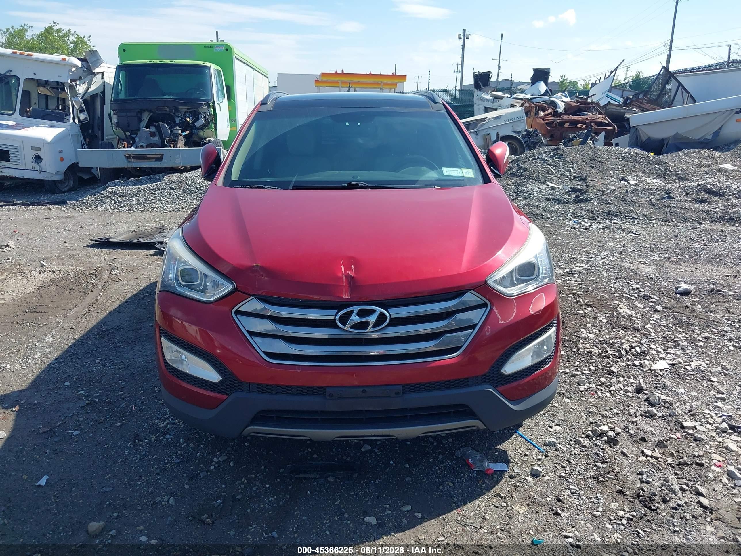2015 Hyundai Santa Fe Sport 2.4l Red vin: 5XYZUDLB3FG260962