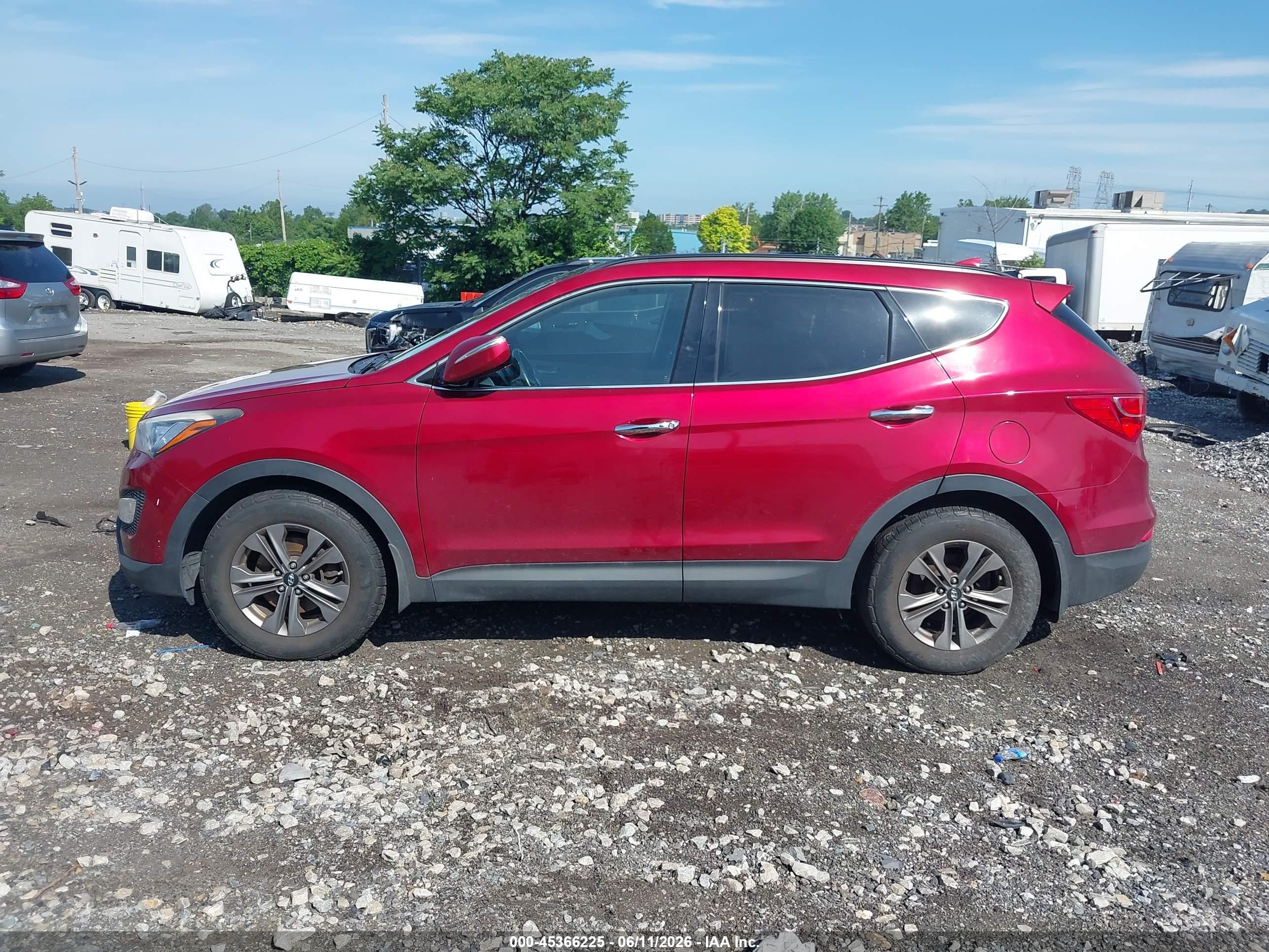 2015 Hyundai Santa Fe Sport 2.4l Red vin: 5XYZUDLB3FG260962