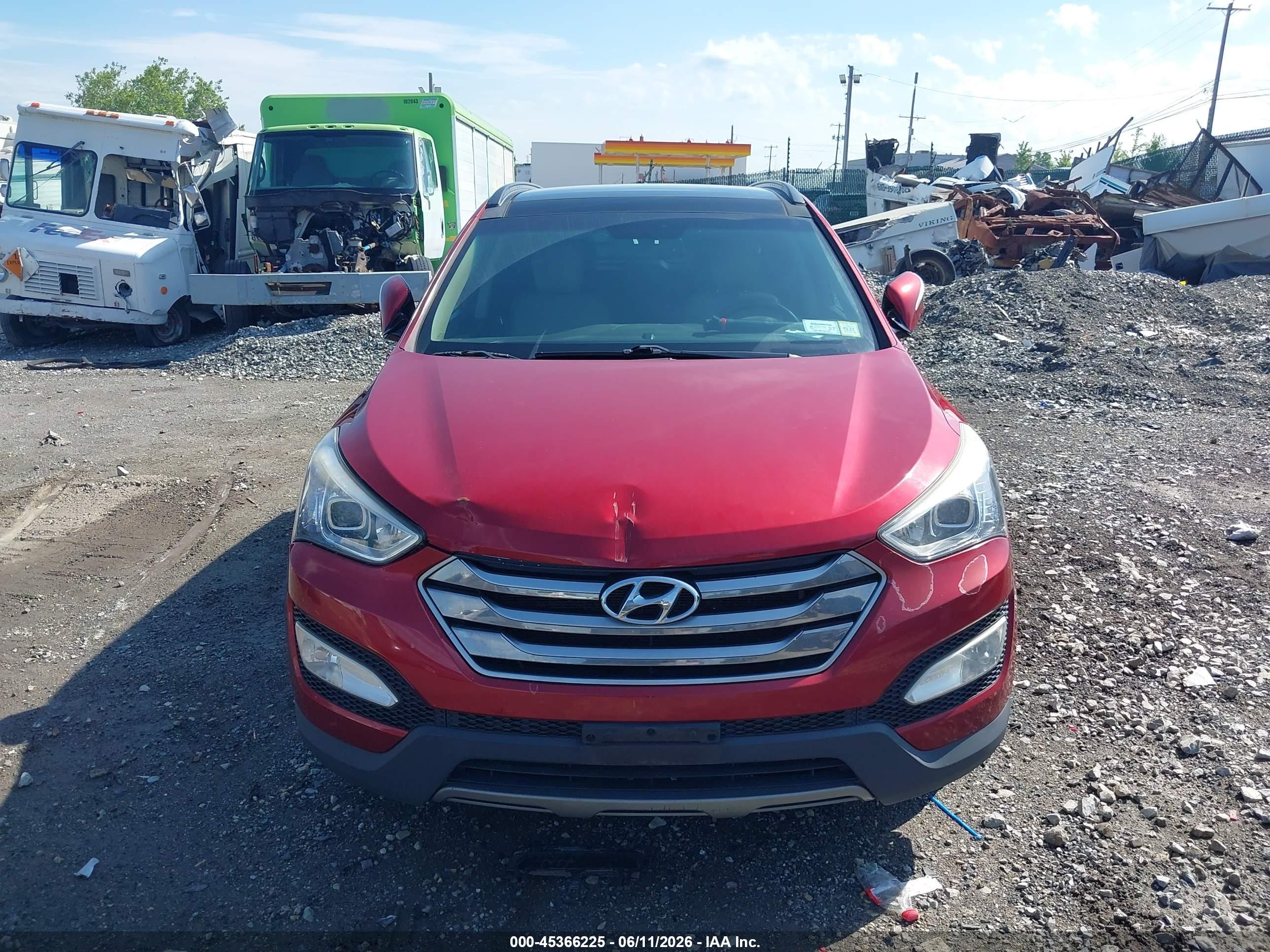 2015 Hyundai Santa Fe Sport 2.4l Red vin: 5XYZUDLB3FG260962