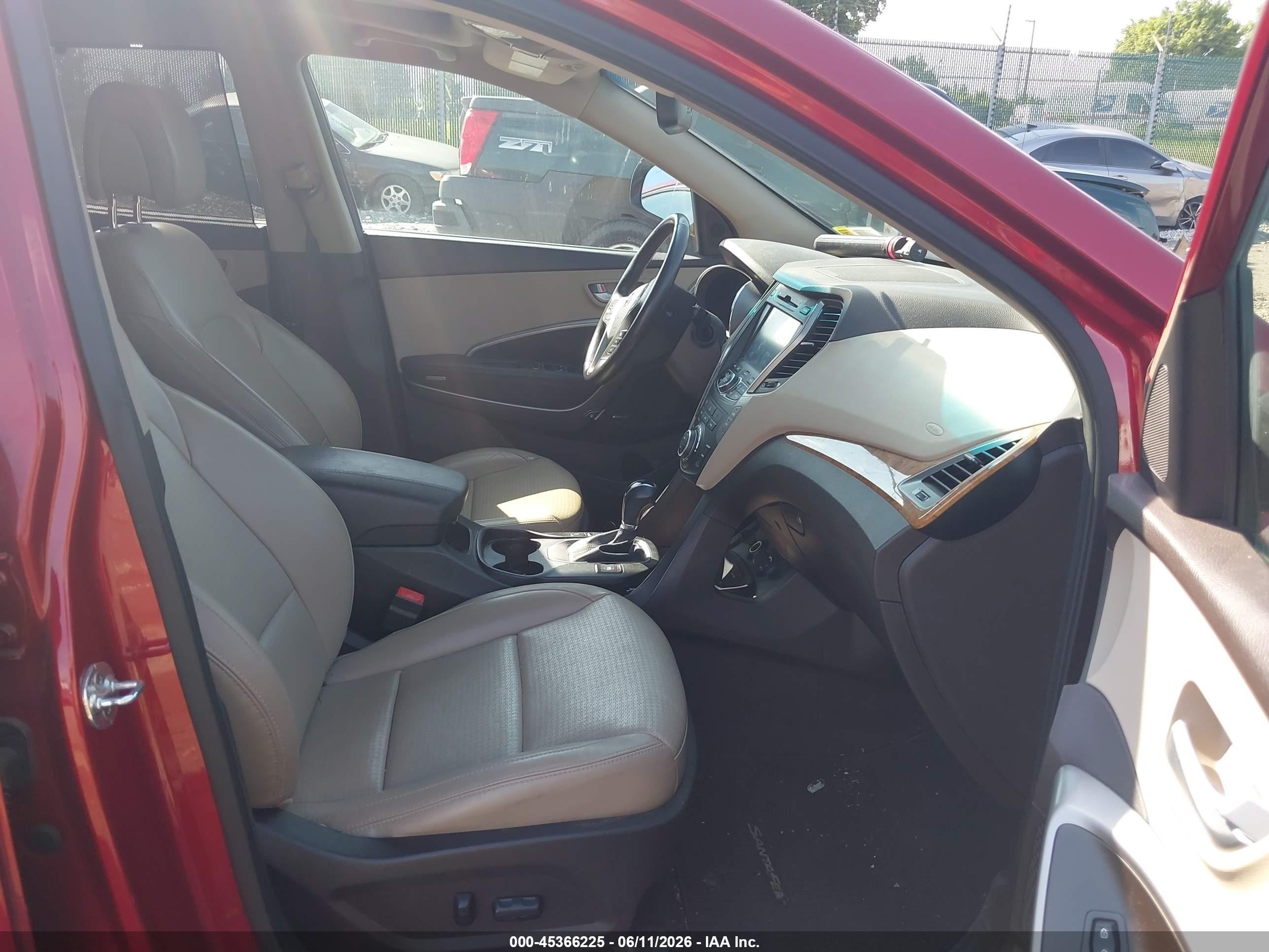2015 Hyundai Santa Fe Sport 2.4l Red vin: 5XYZUDLB3FG260962