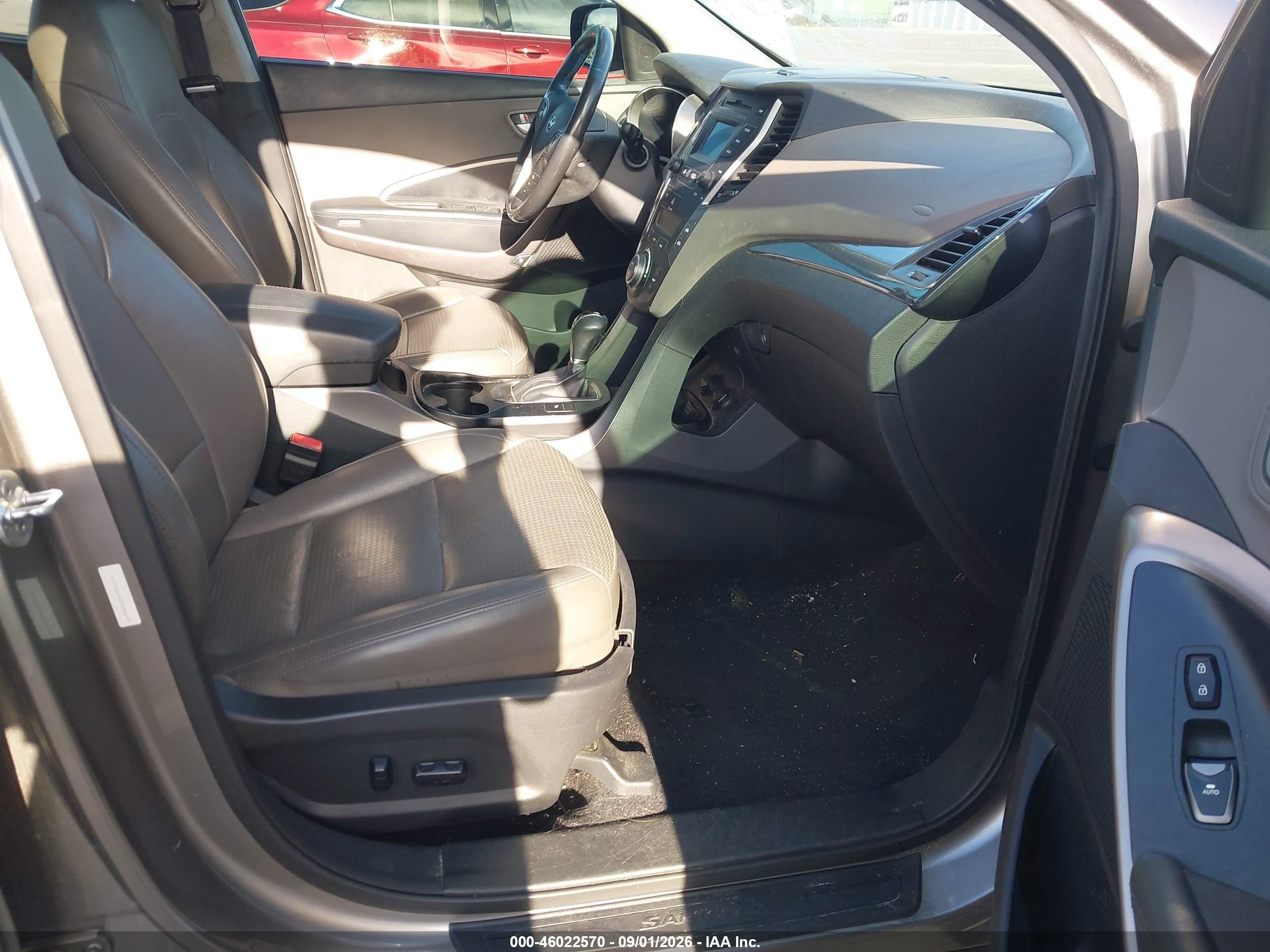 2015 Hyundai Santa Fe Sport 2.4l Silver vin: 5XYZUDLB3FG285098