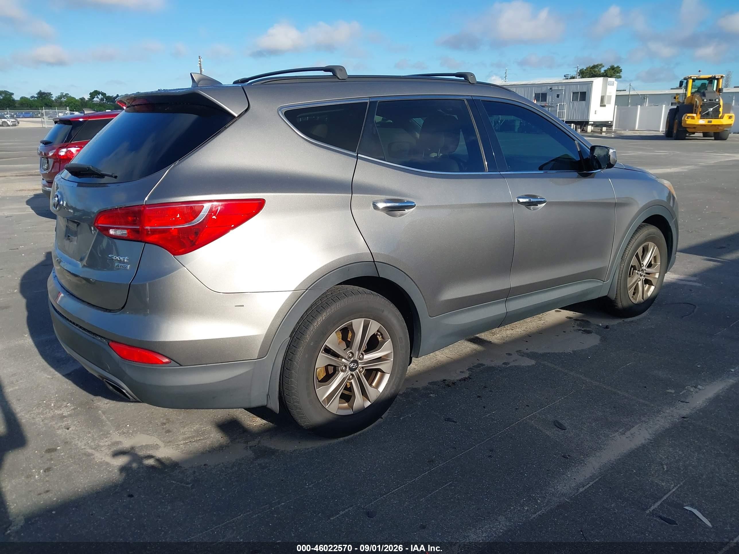 2015 Hyundai Santa Fe Sport 2.4l Silver vin: 5XYZUDLB3FG285098