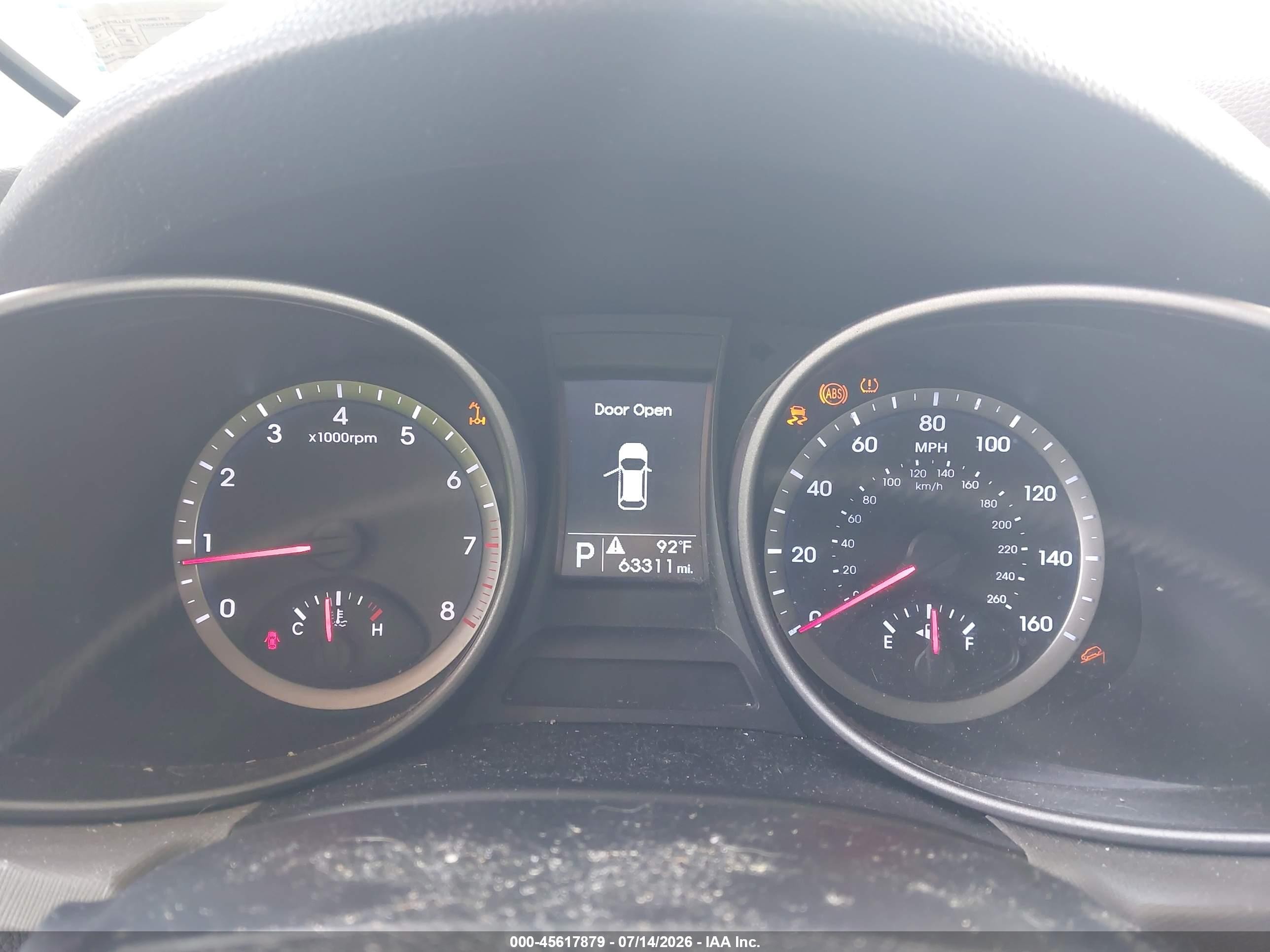 2015 Hyundai Santa Fe Sport 2.4l Белый vin: 5XYZUDLB3FG286879