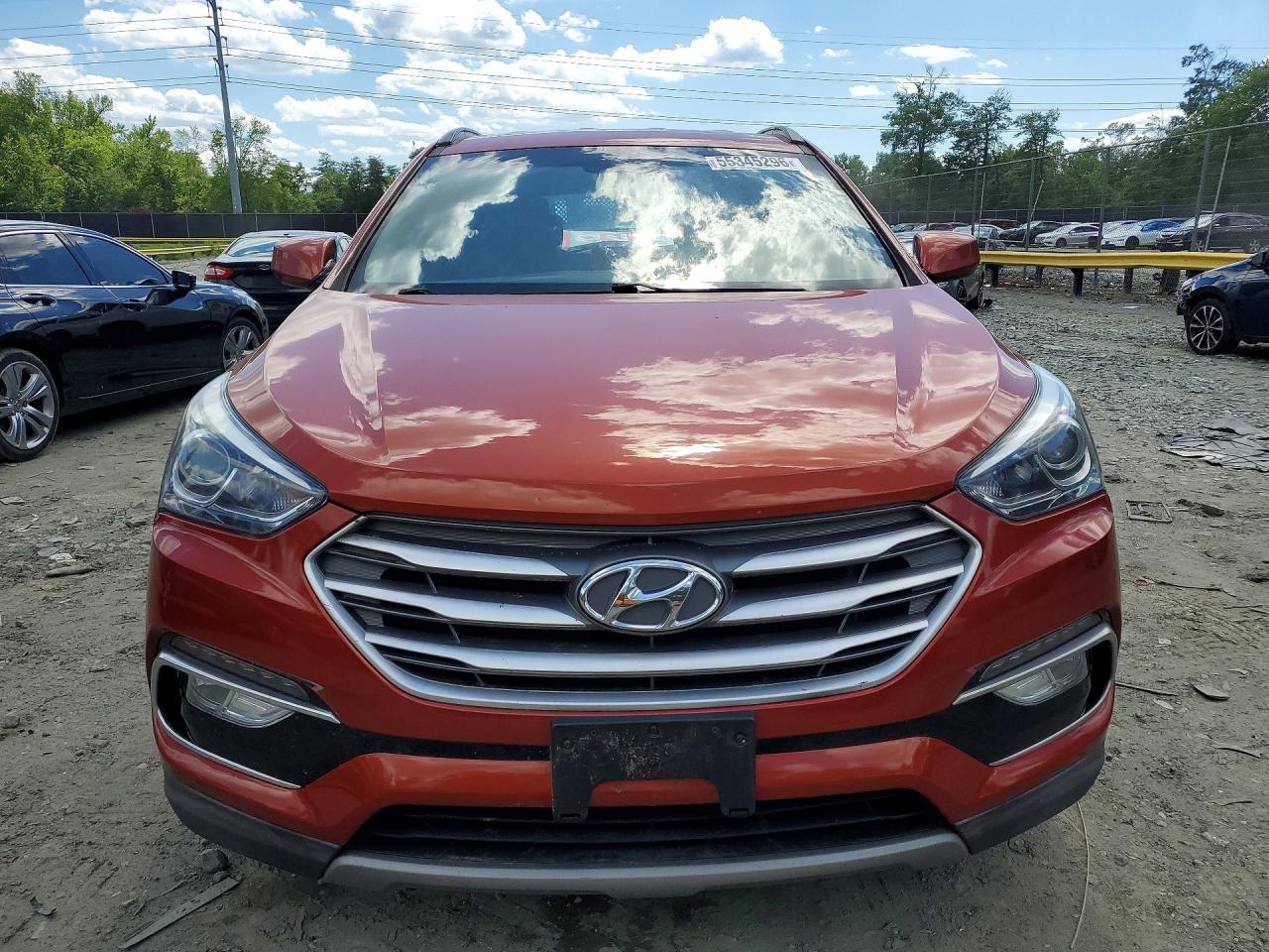2017 Hyundai Santa Fe Sport 2.4l Оранжевый vin: 5XYZUDLB3HG498569