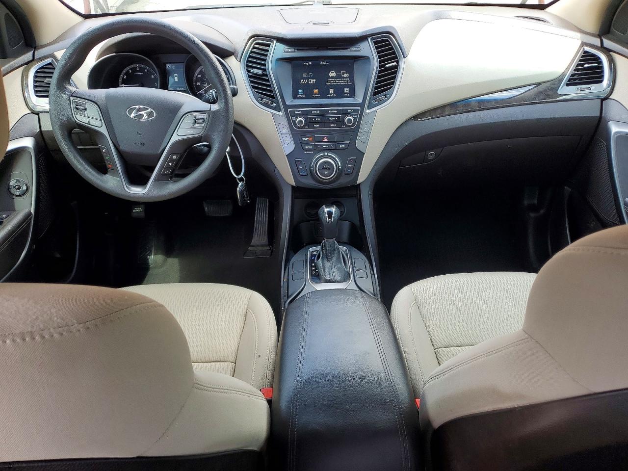 2017 Hyundai Santa Fe Sport 2.4l Оранжевый vin: 5XYZUDLB3HG498569