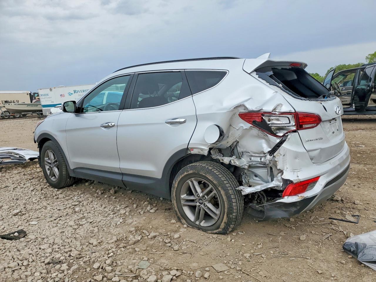2018 Hyundai Santa Fe Sport 2.4l Silver vin: 5XYZUDLB3JG553737