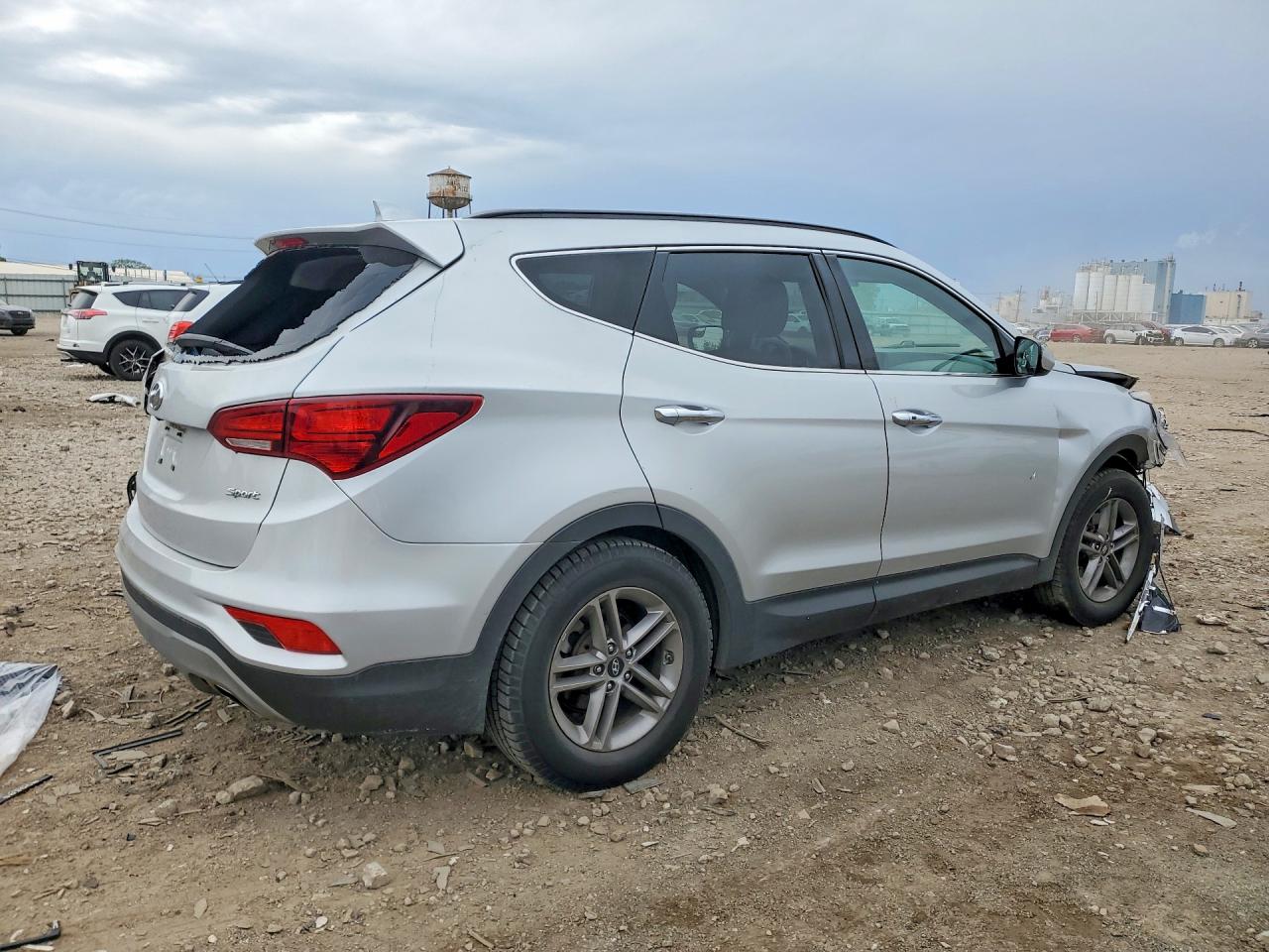 2018 Hyundai Santa Fe Sport 2.4l Silver vin: 5XYZUDLB3JG553737