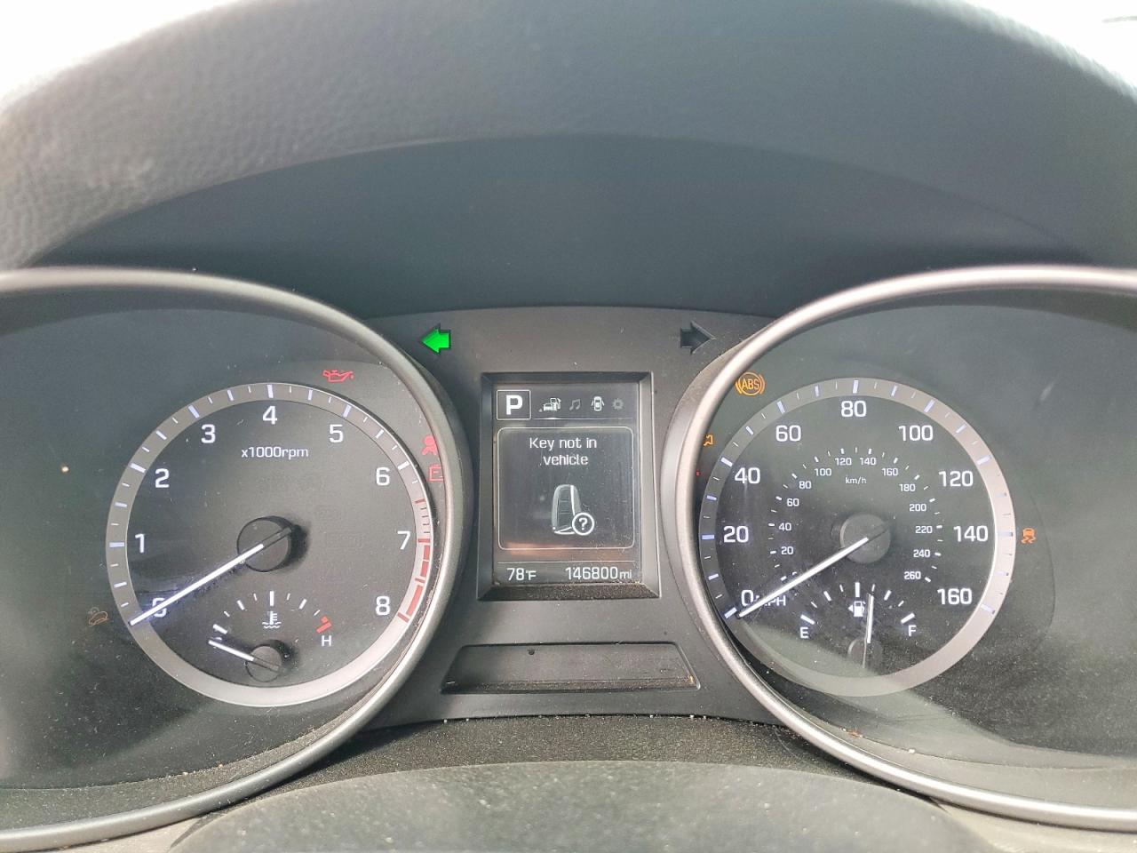 2018 Hyundai Santa Fe Sport 2.4l Silver vin: 5XYZUDLB3JG553737