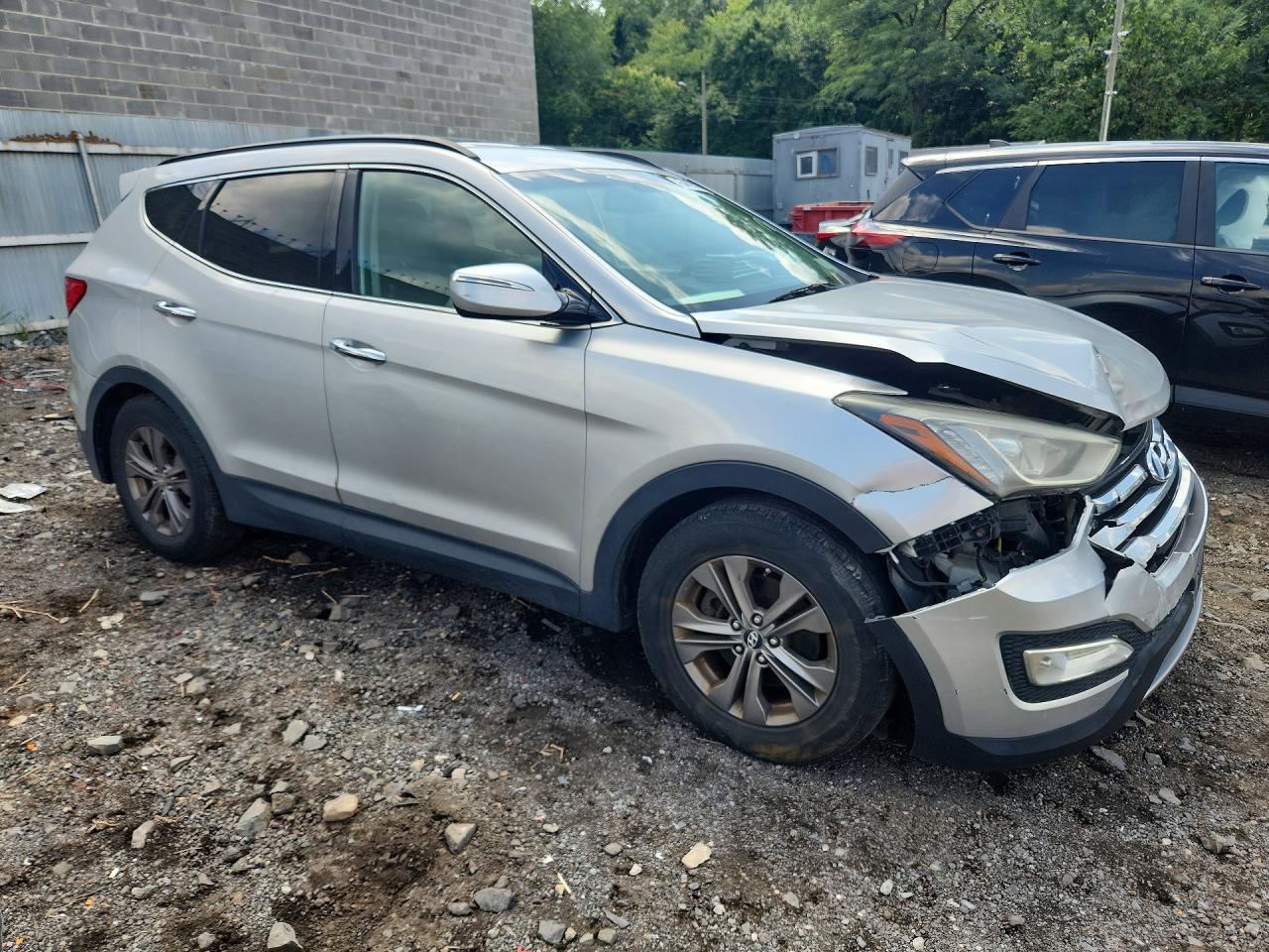 2013 Hyundai Santa Fe Sport 2.4l Silver vin: 5XYZUDLB4DG061271