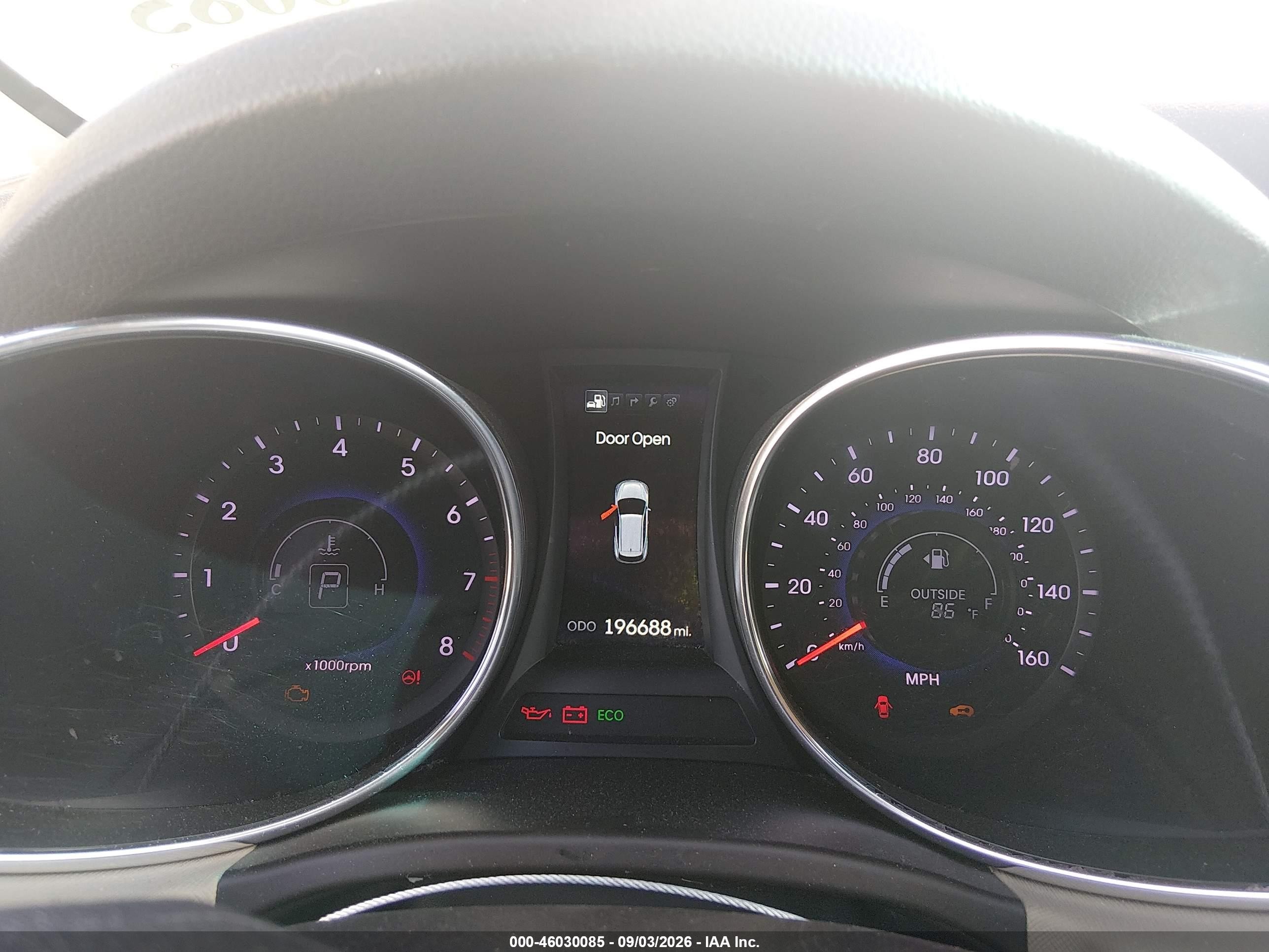 2014 Hyundai Santa Fe Sport 2.4l White vin: 5XYZUDLB4EG166362