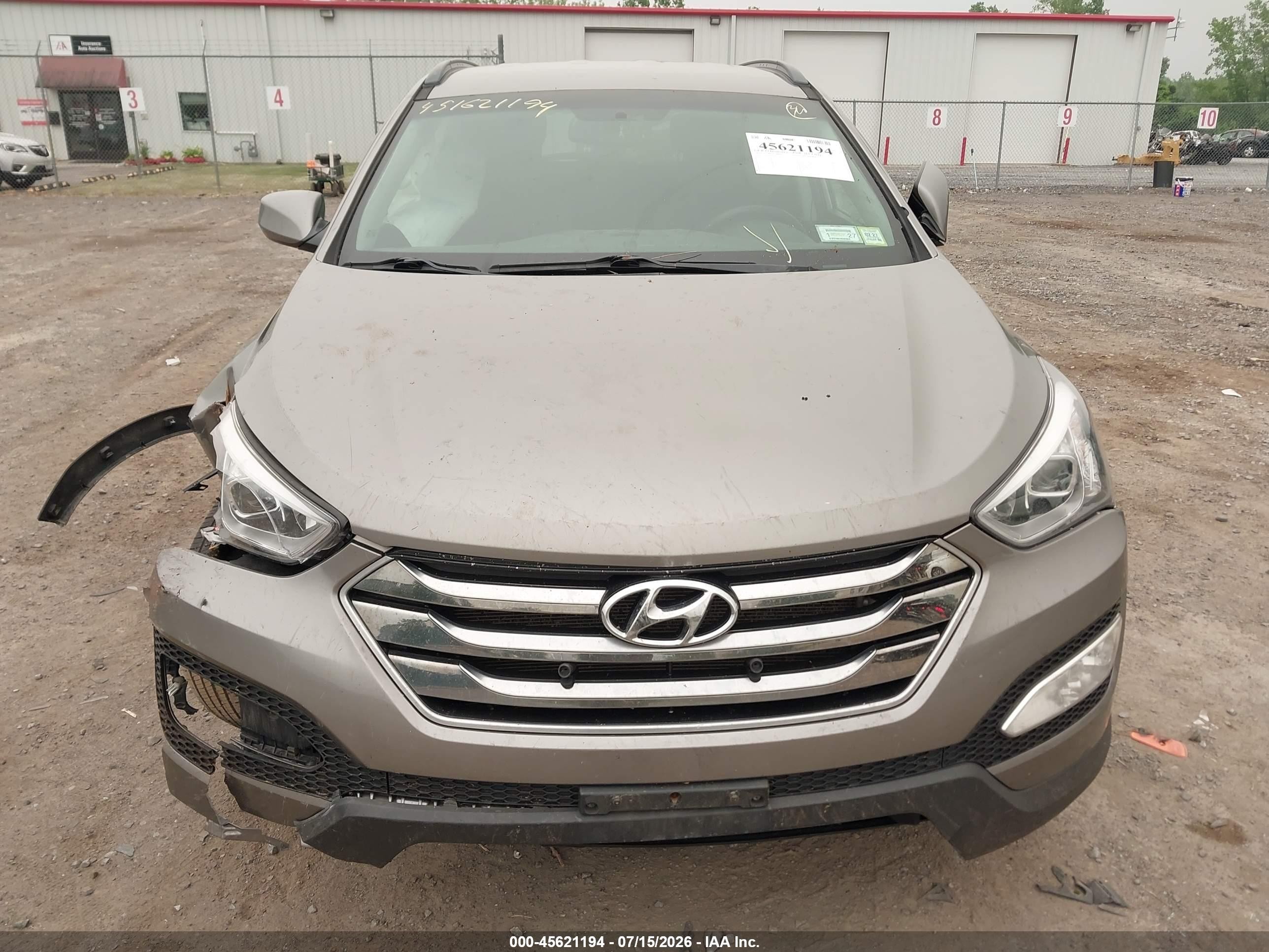 2015 Hyundai Santa Fe Sport 2.4l Серый vin: 5XYZUDLB4FG239327