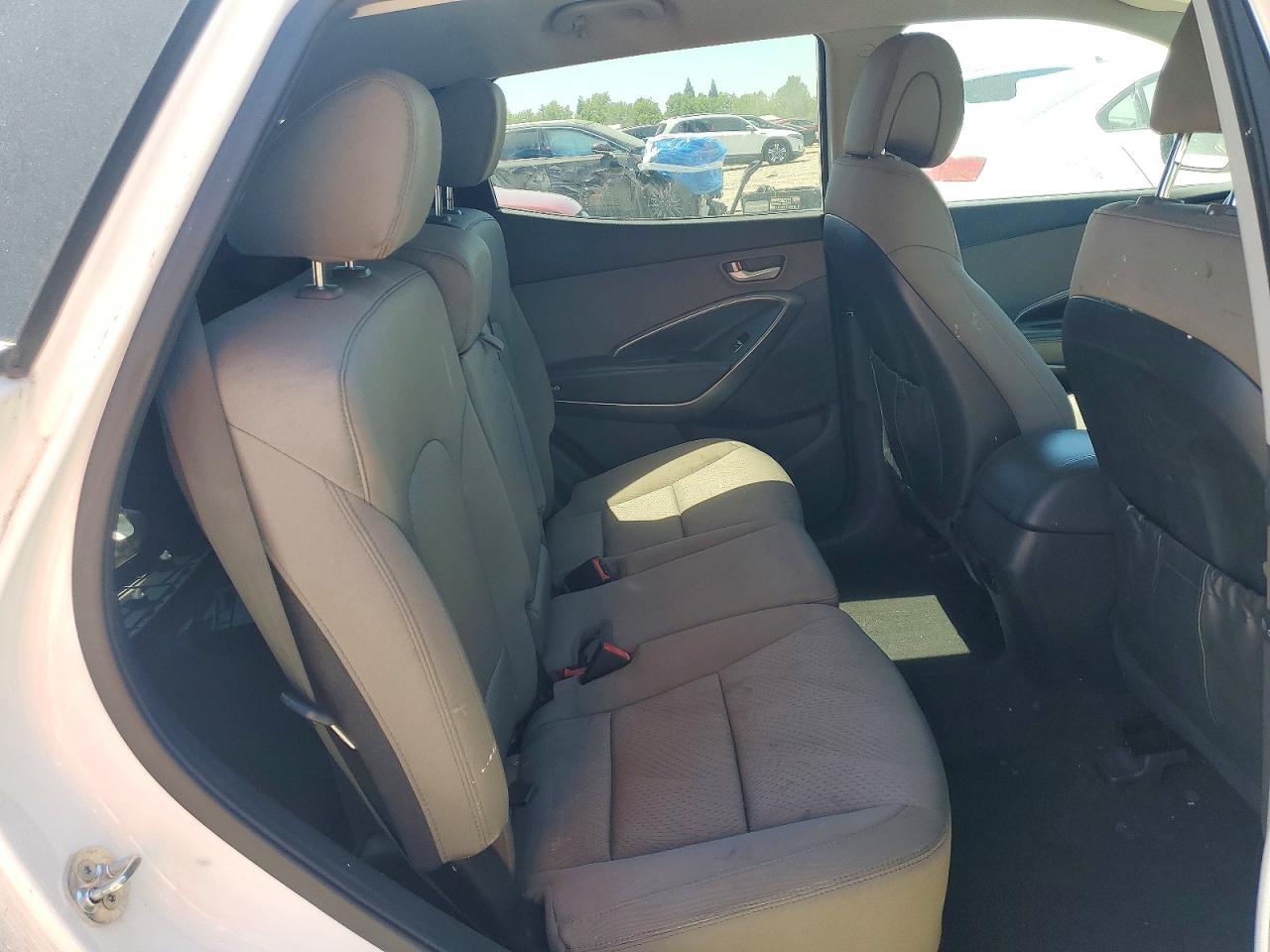 2014 Hyundai Santa Fe Sport 2.4l Белый vin: 5XYZUDLB5EG127652