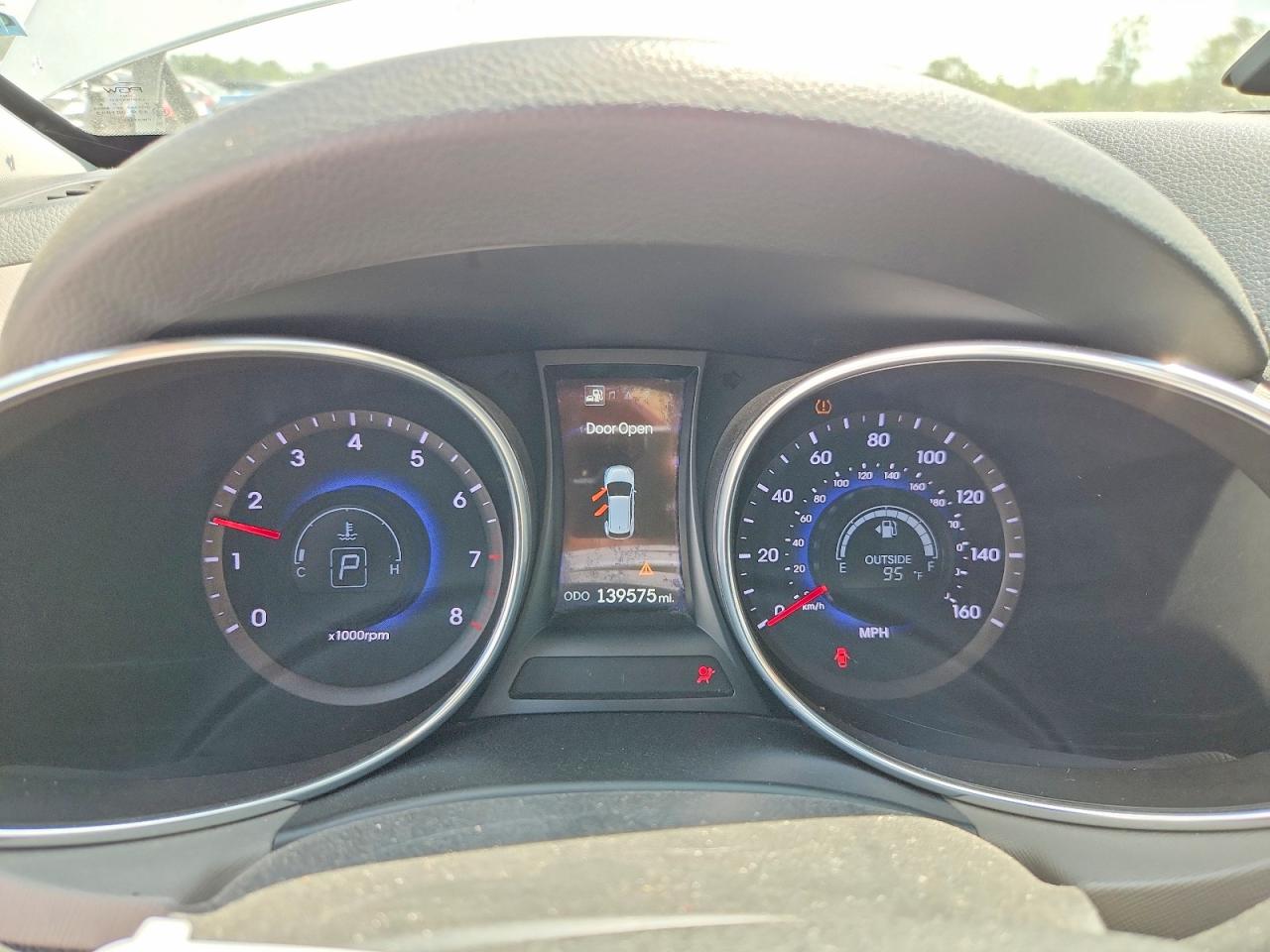 2014 Hyundai Santa Fe Sport 2.4l Silver vin: 5XYZUDLB5EG142328