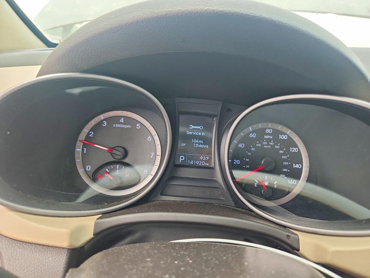 2014 Hyundai Santa Fe Sport 2.4l Brown vin: 5XYZUDLB5EG170825