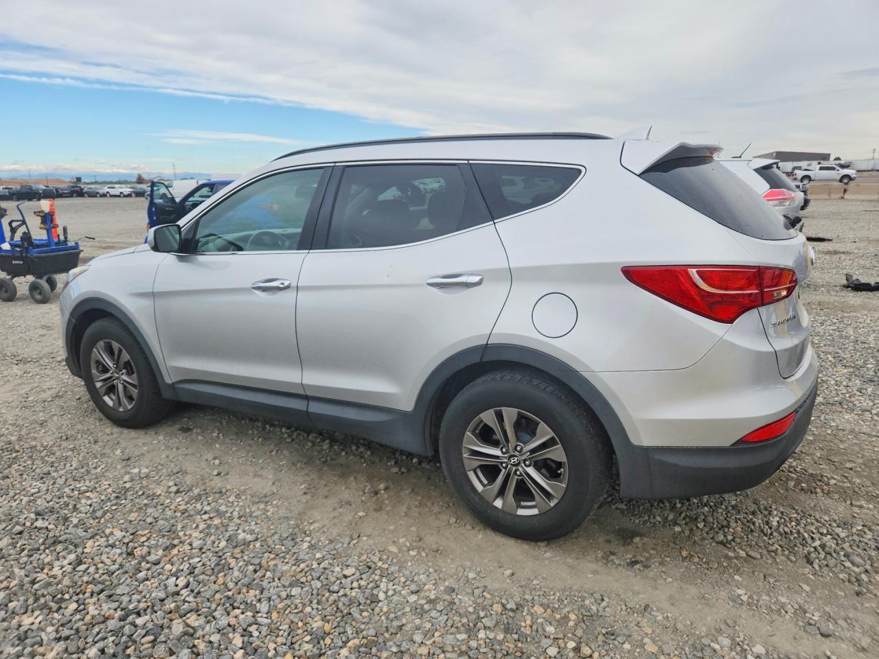 2014 Hyundai Santa Fe Sport 2.4l Silver vin: 5XYZUDLB5EG221515