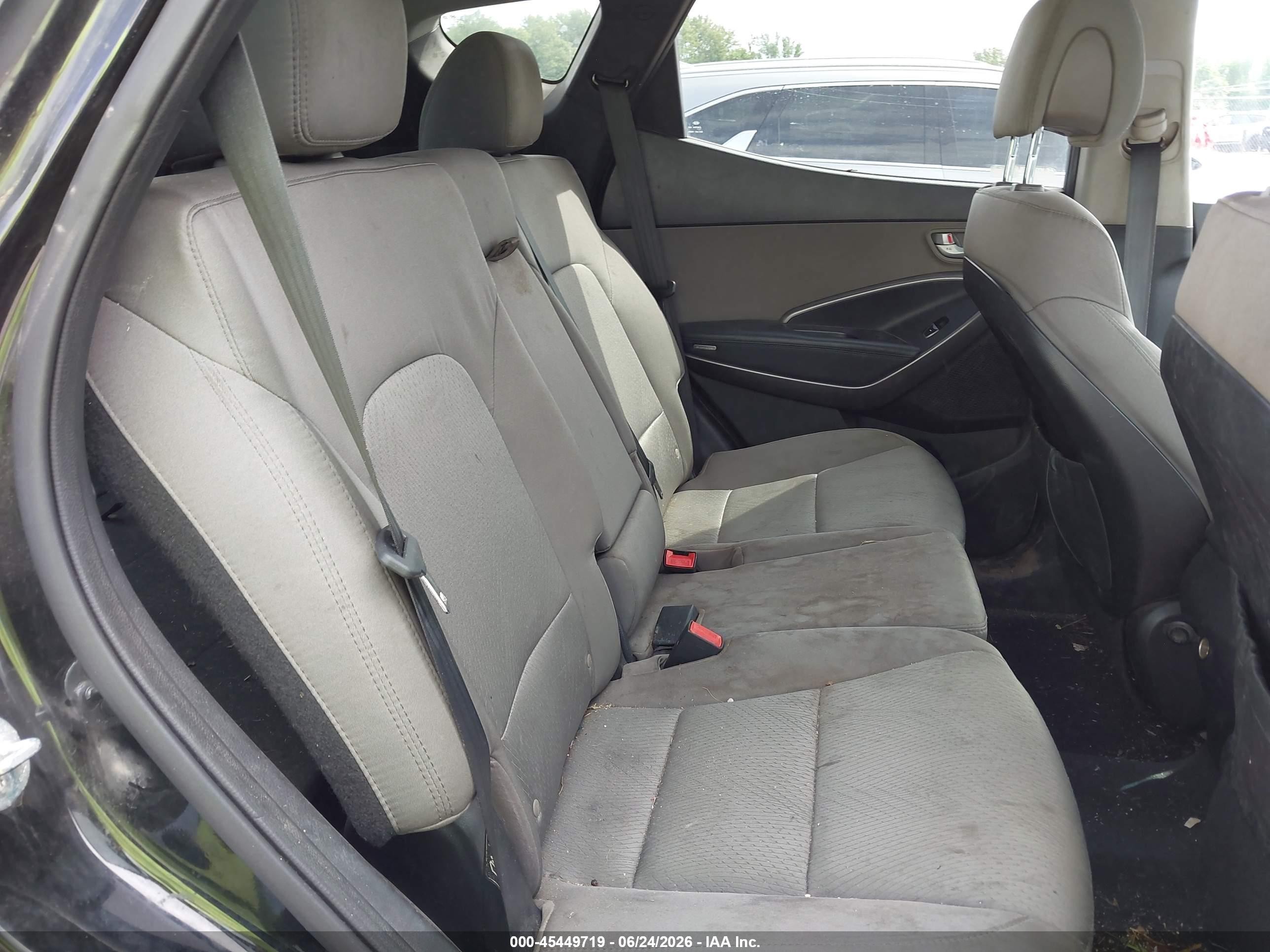2014 Hyundai Santa Fe Sport 2.4l Черный vin: 5XYZUDLB5EG229937