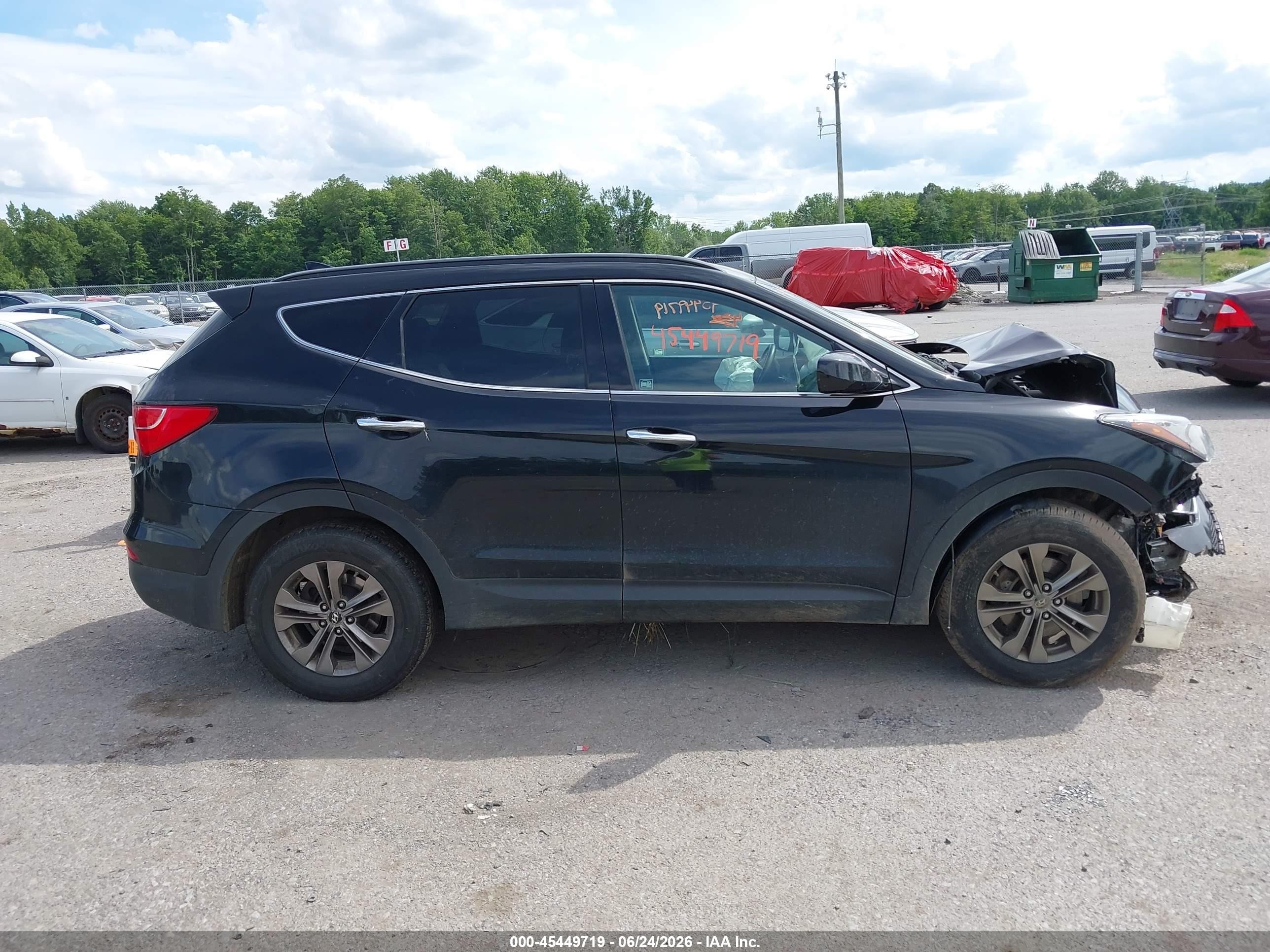 2014 Hyundai Santa Fe Sport 2.4l Черный vin: 5XYZUDLB5EG229937