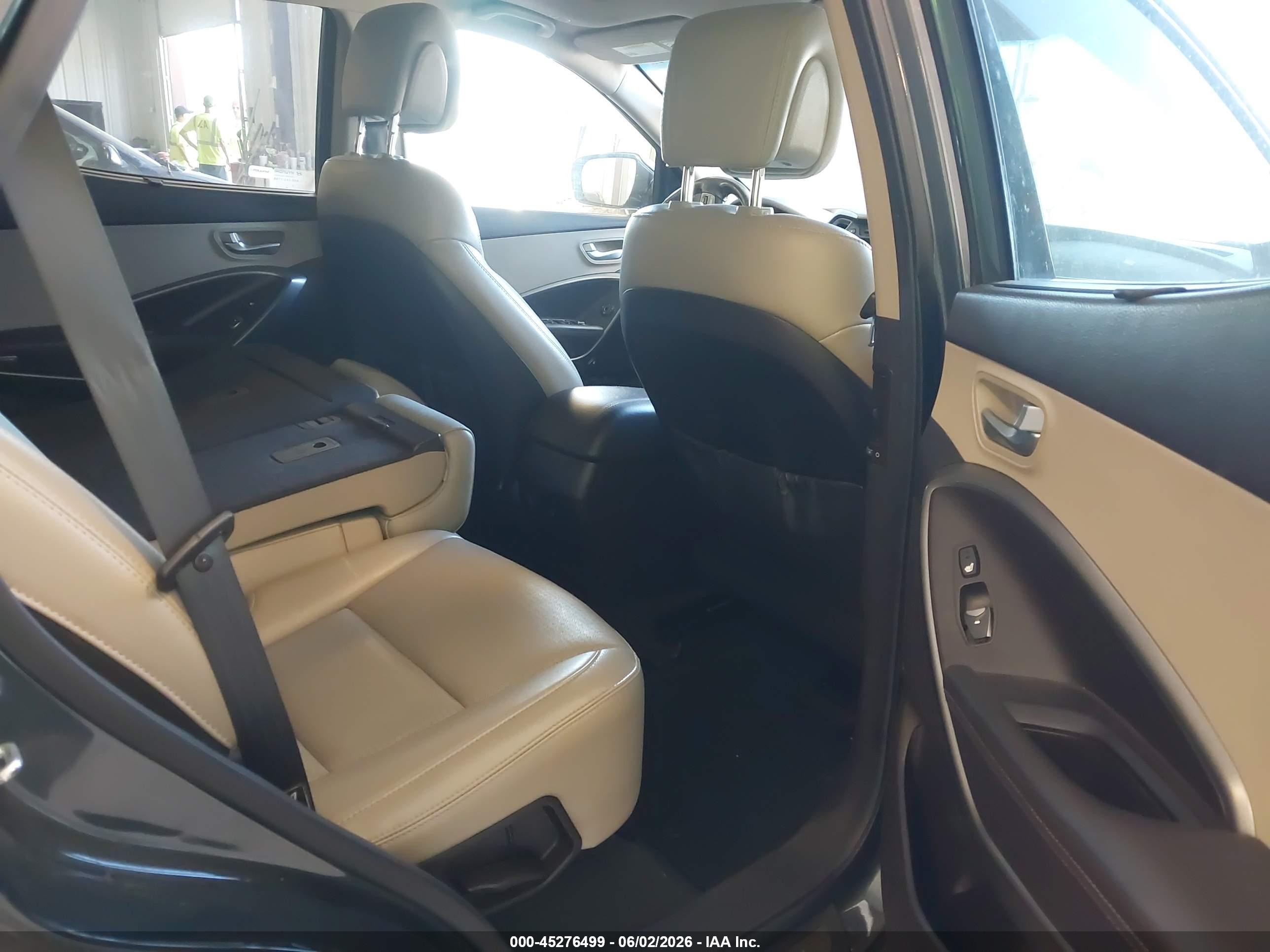 2013 Hyundai Santa Fe Sport Gray vin: 5XYZUDLB6DG083675