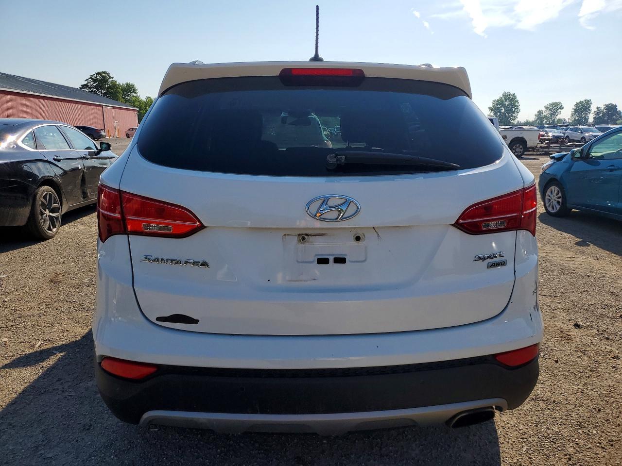 2013 Hyundai Santa Fe Sport 2.4l White vin: 5XYZUDLB6DG119218