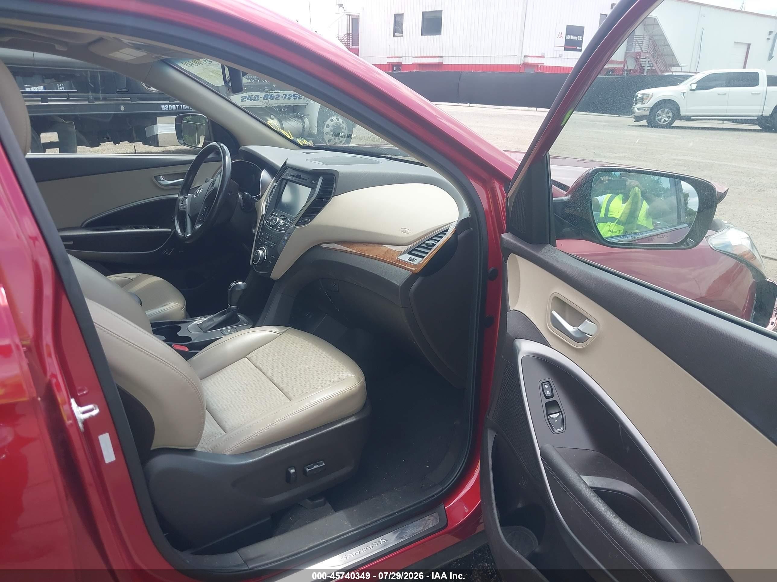 2014 Hyundai Santa Fe Sport 2.4l Red vin: 5XYZUDLB6EG137168