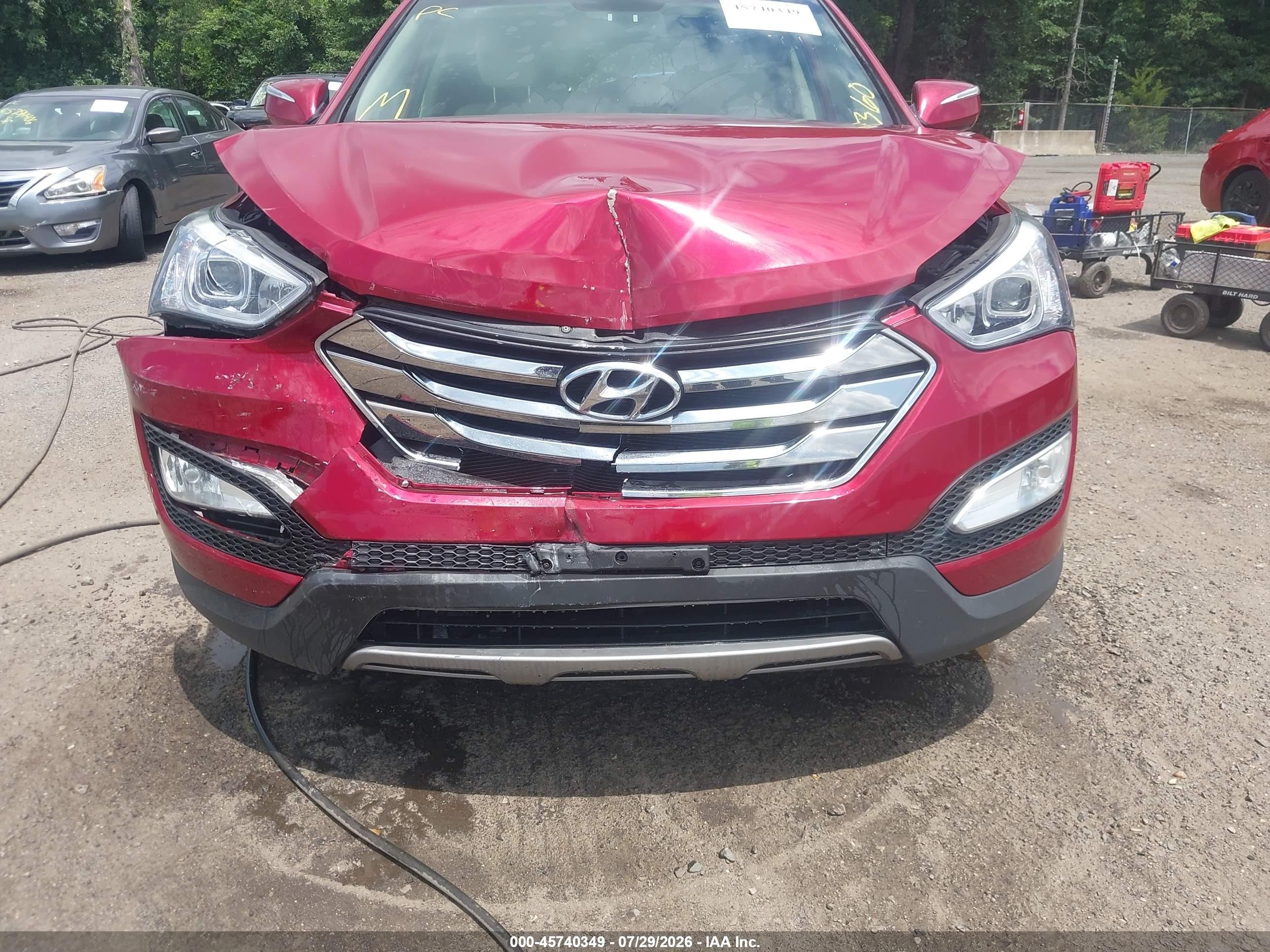 2014 Hyundai Santa Fe Sport 2.4l Red vin: 5XYZUDLB6EG137168
